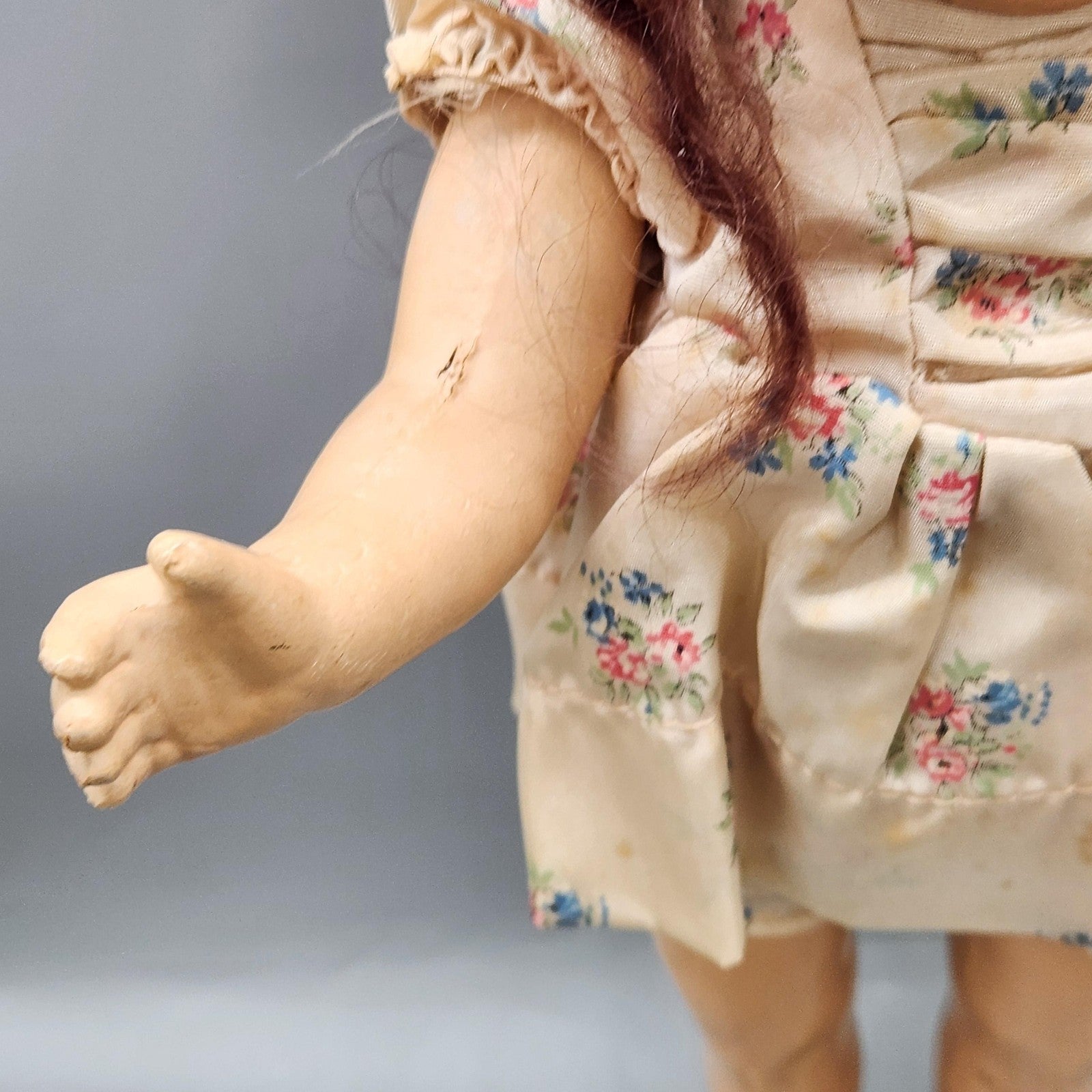 Vintage Composition Girl Doll 17 In Brown Hair Green Eyes Floral Dress Shoes