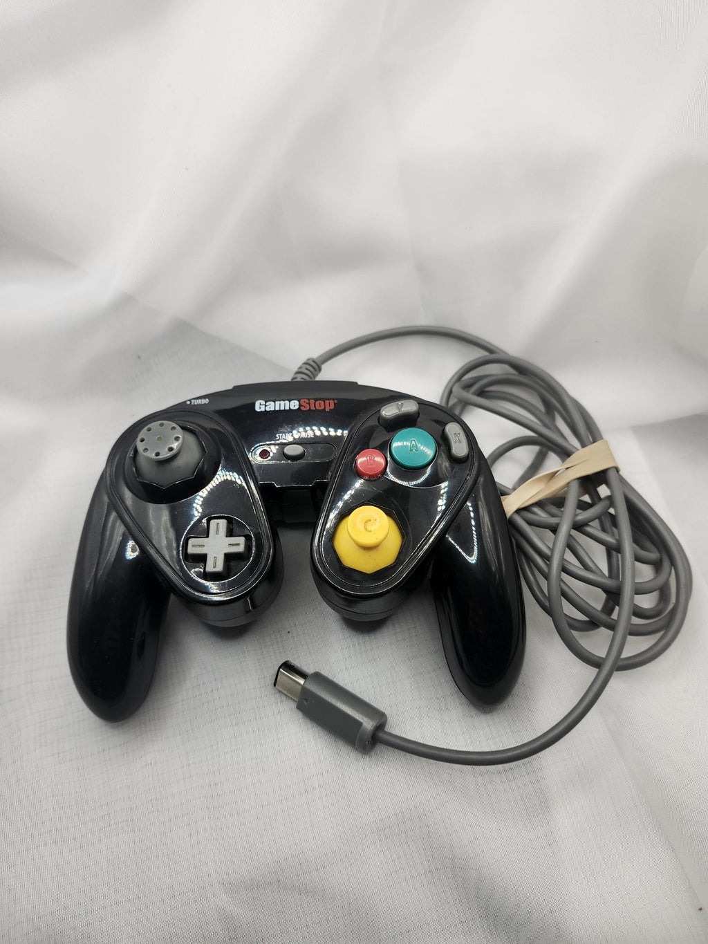 GameStop Black Wired Controller For Nintendo Wii Turbo Glossy Gamepad Console