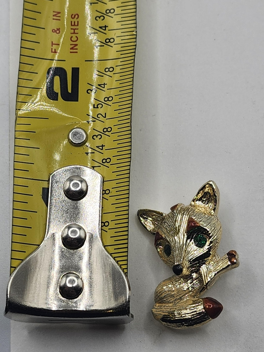 Gold Tone Fox Brooch Pin Green Rhinestone Eyes Brown Enamel Animal Jewelry