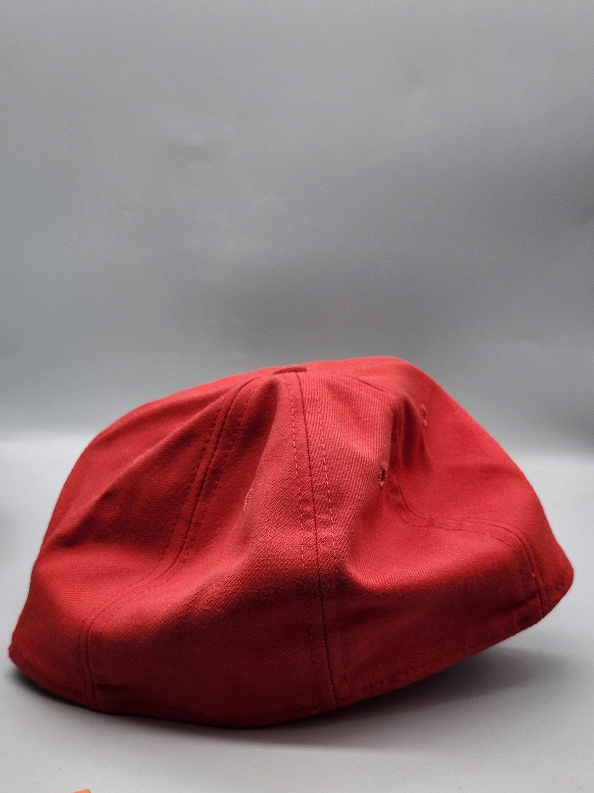 Vintage Cincinnati Reds Hat Cap Fitted MLB Baseball 6 7/8 Red New Era Mens 90s