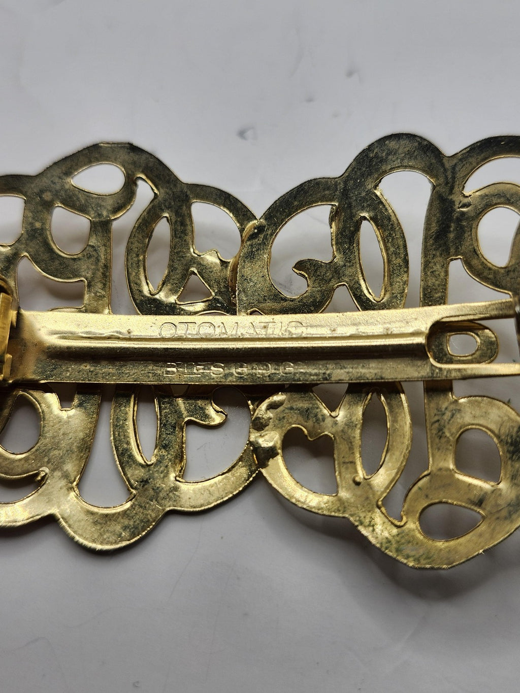 Goody Barrette Womens Teens Gold Brass Monogram Script Hair Clip Metal Accessory