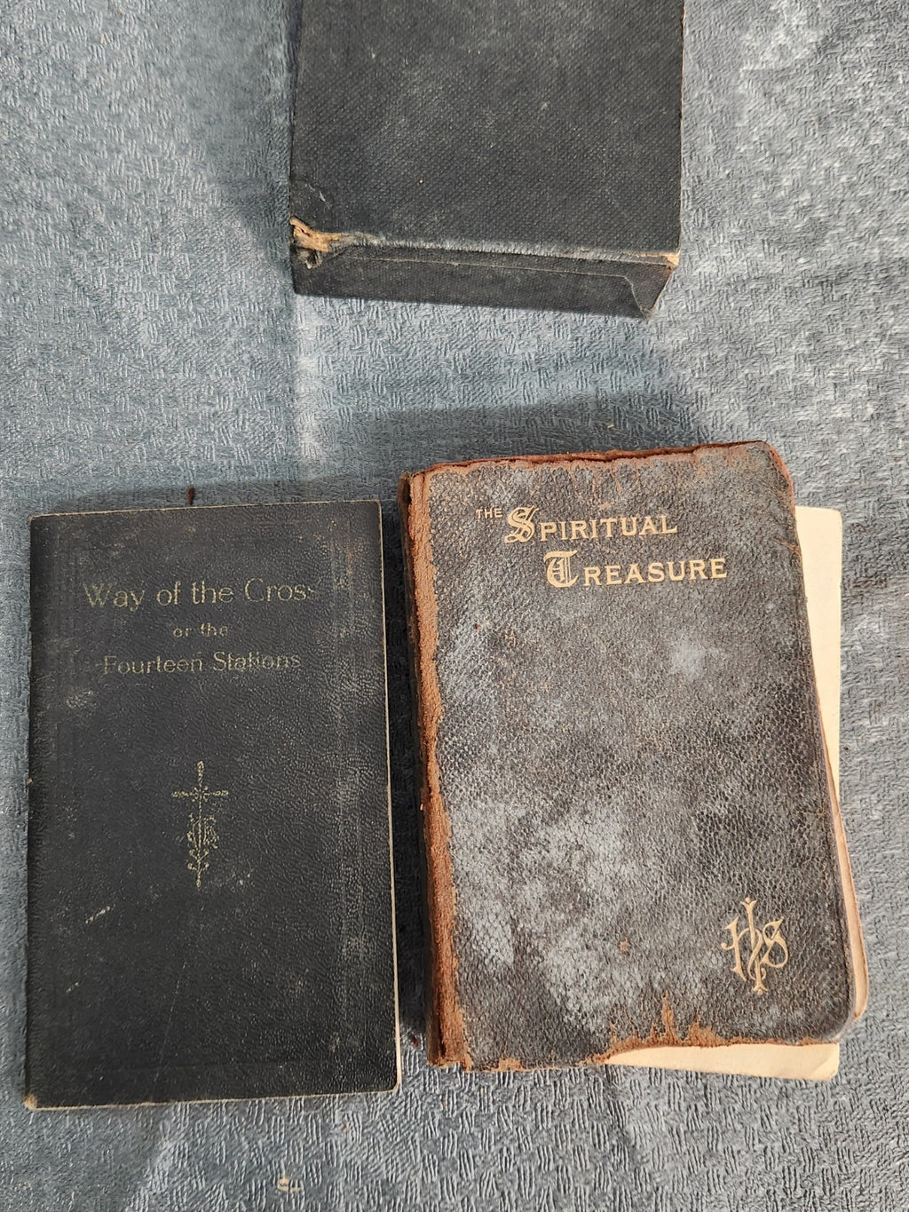 1919 The Spiritual Treasure Catholic Prayer Book + Way Of The Cross Pocket Lot