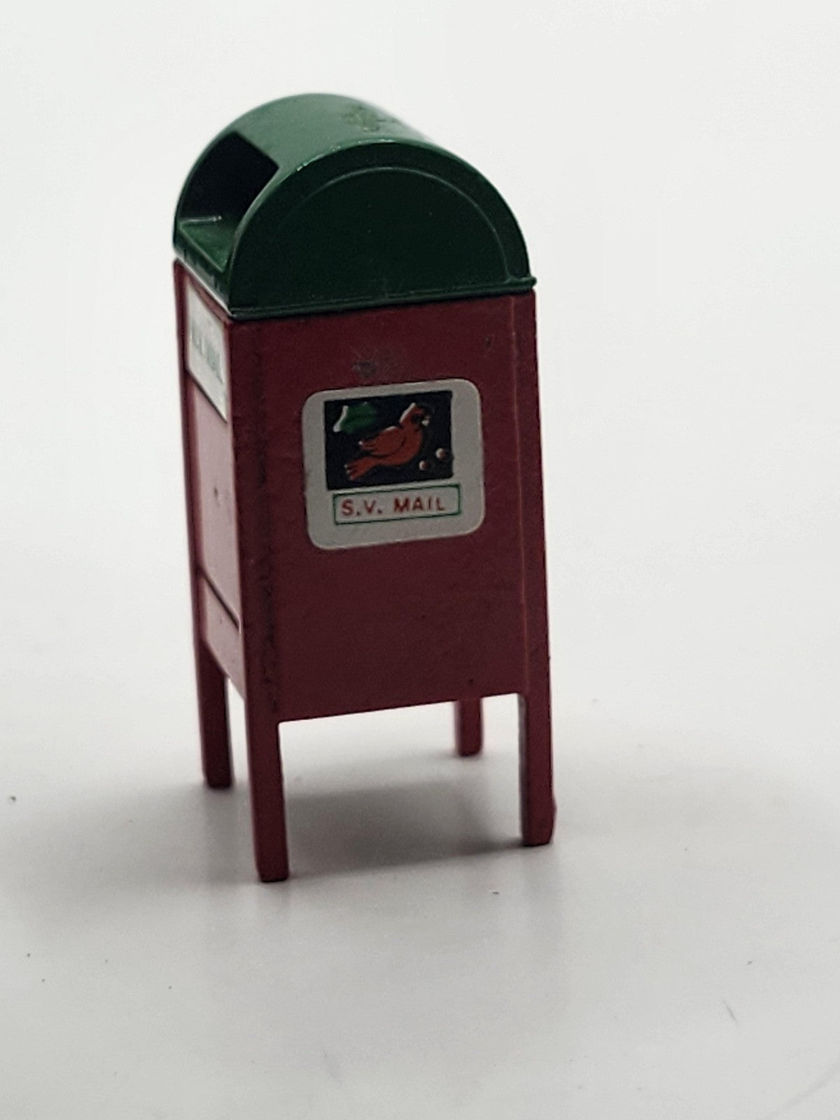 Mini Red Metal Christmas Mailbox Toy Delivery Zone 56 Painted Outdoor Decor