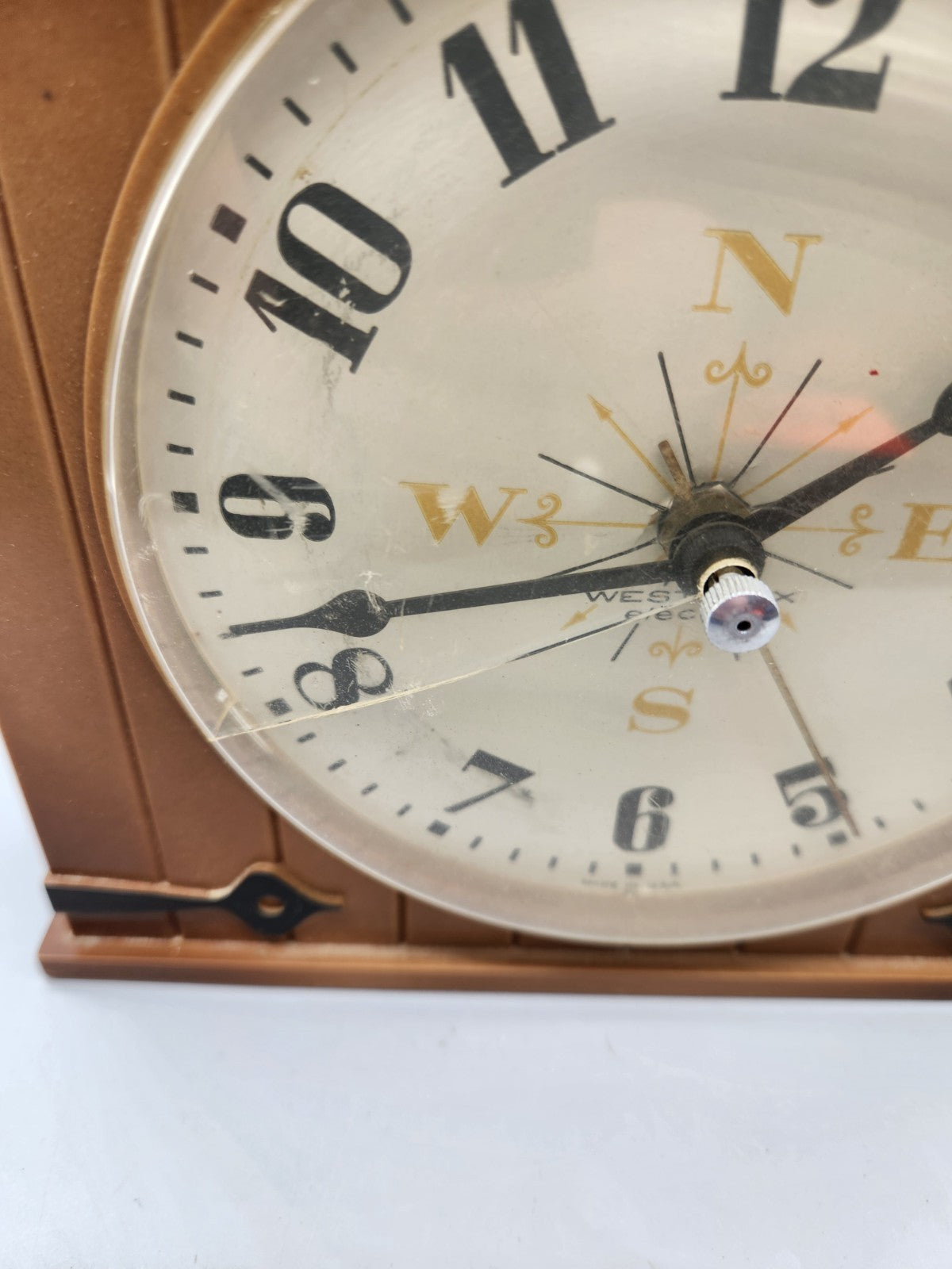 Retro Westclox Barn Style Electric Wall Clock Vintage Farmhouse Decor...