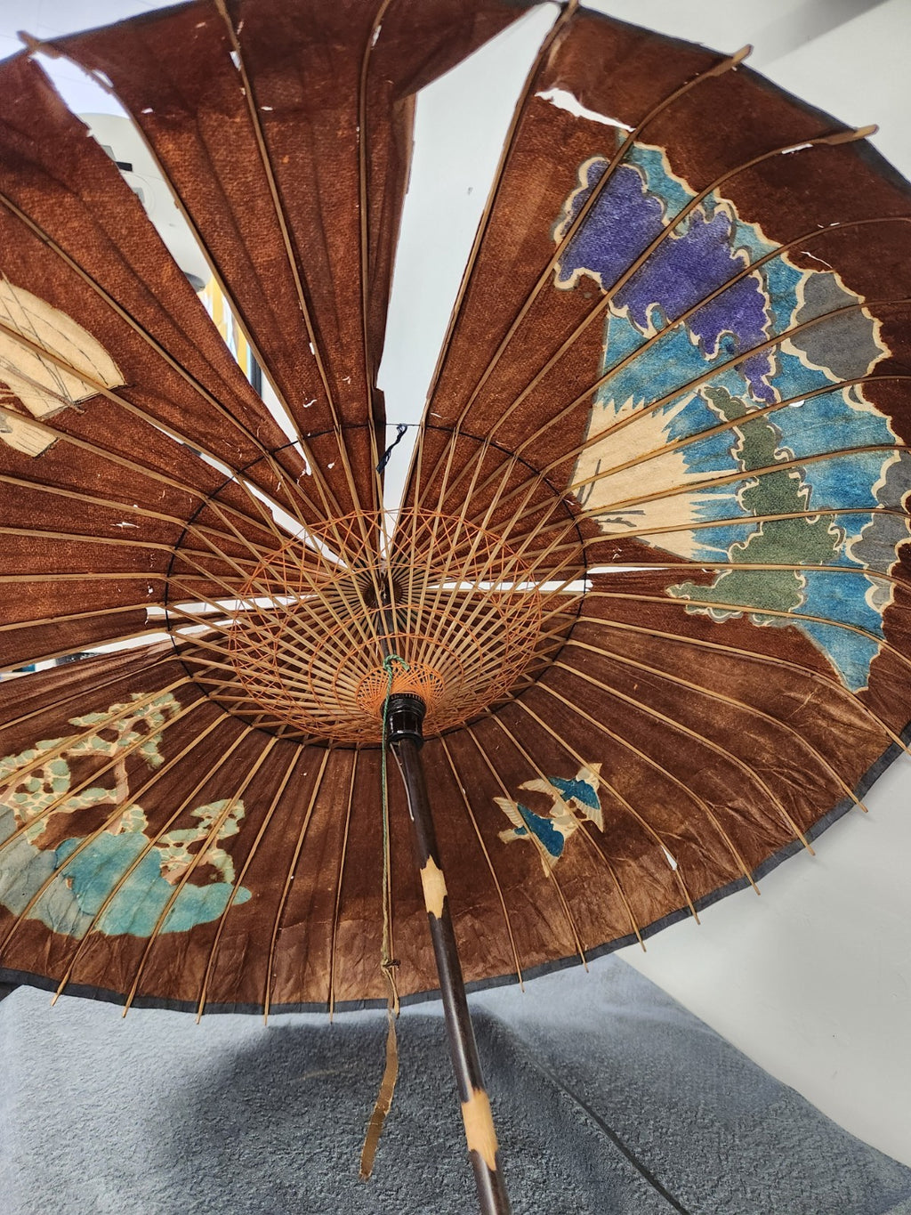 Vintage Japanese Paper Parasol Umbrella Hand Painted Mt Fuji Bamboo Wagasa 32”