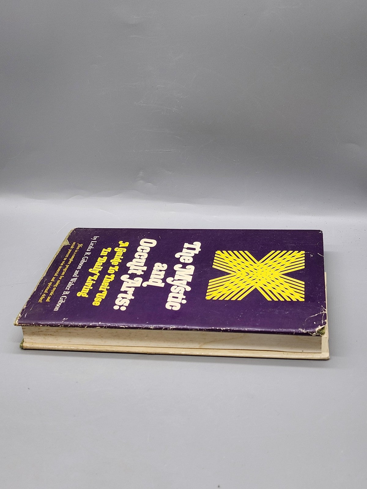 Vintage Mystic And Occult Arts Guide Gibson Purple HC DJ USA 1969 Occult