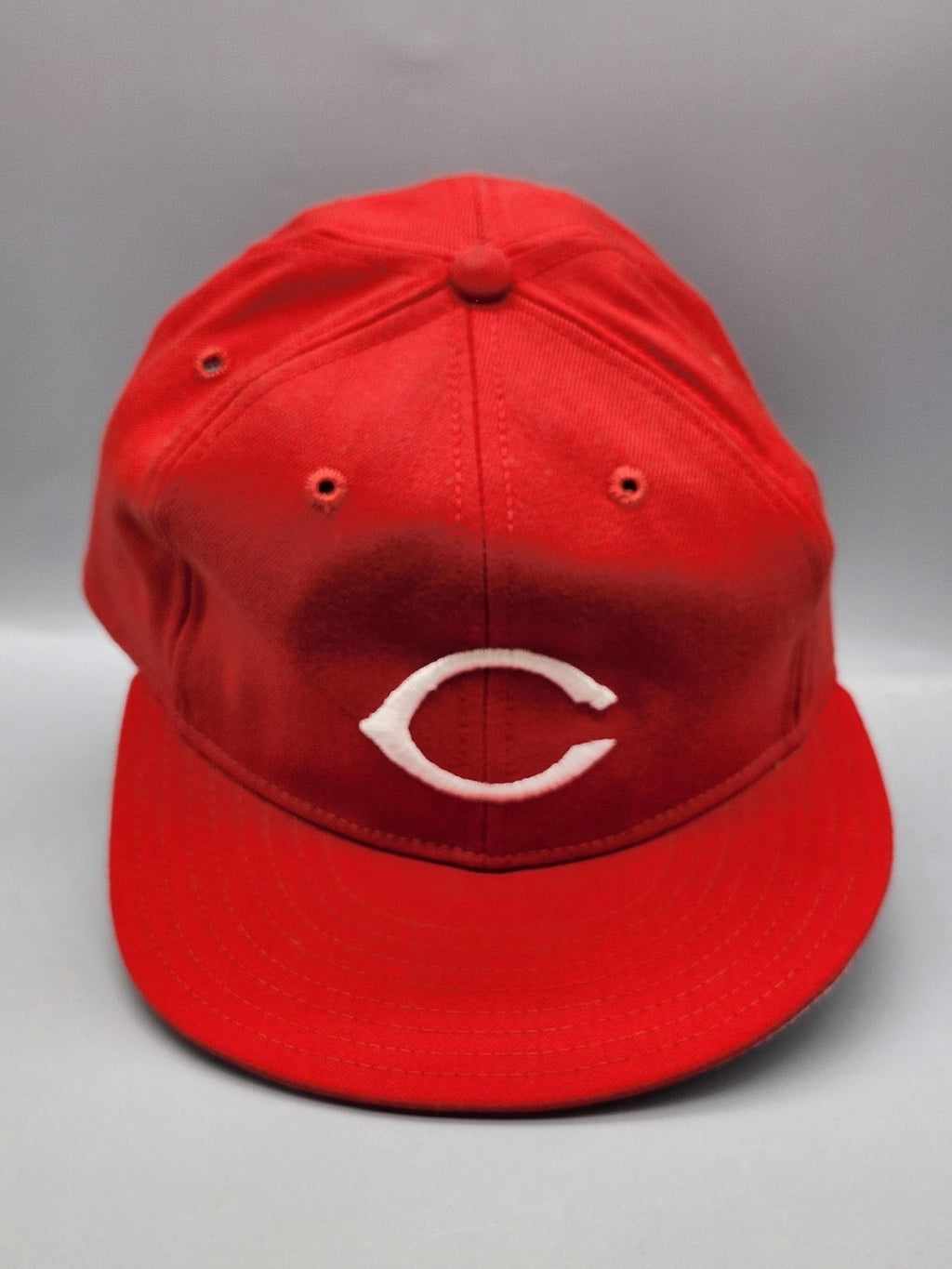 Vintage Cincinnati Reds Hat Cap Fitted MLB Baseball 6 7/8 Red New Era Mens 90s