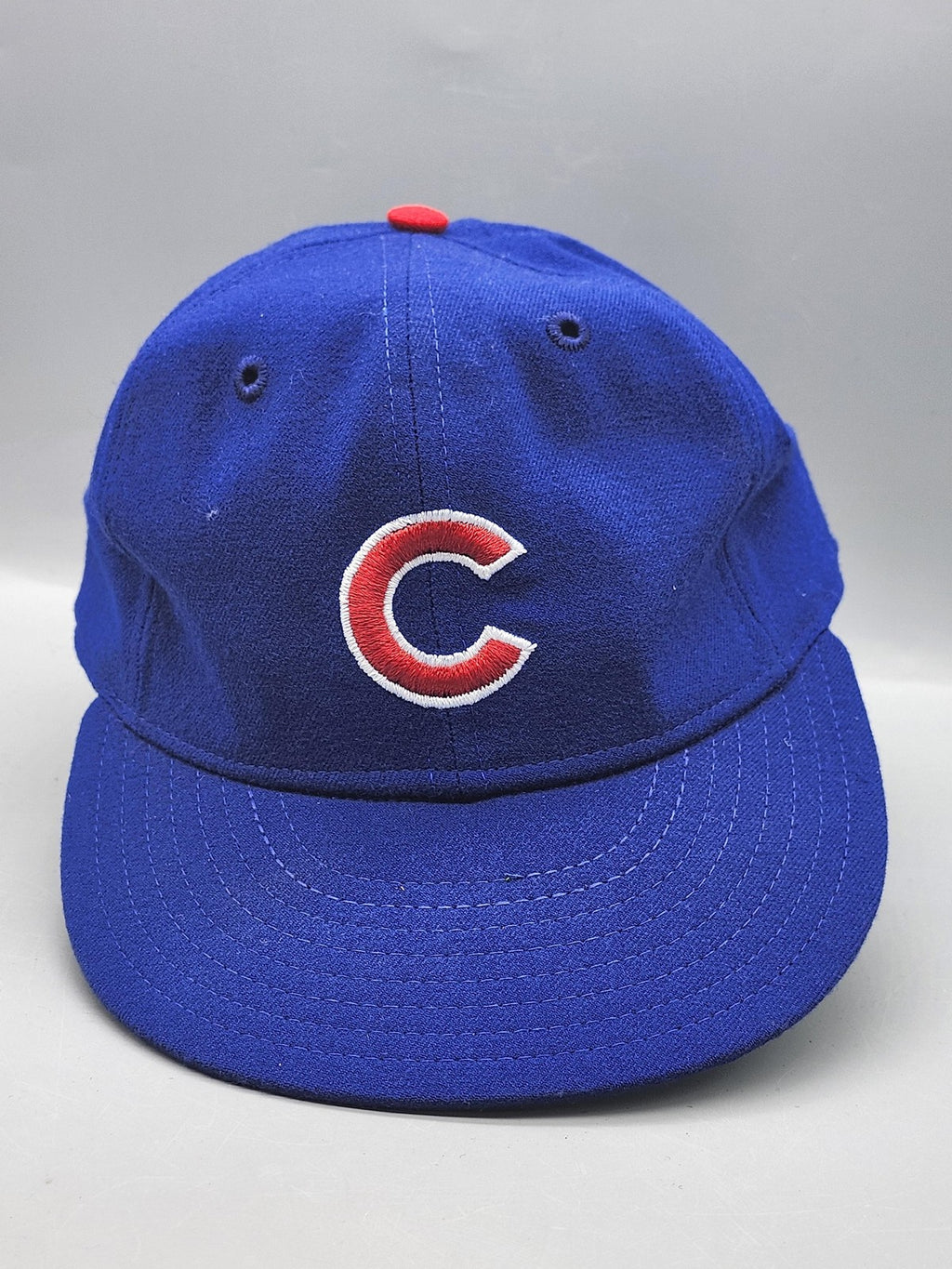 Vintage Chicago Cubs Hat Cap Fitted Mens 7 5/8 Blue MLB Baseball New Era 90s