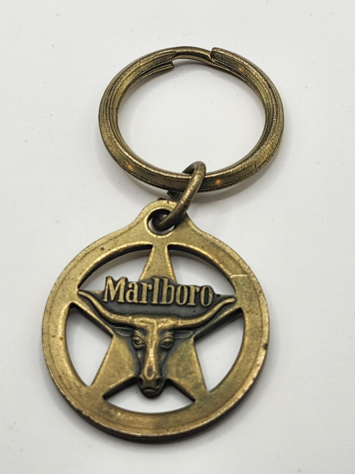 Vintage Marlboro Longhorn Steer Star Keychain Brass Gold Tone Western Decor