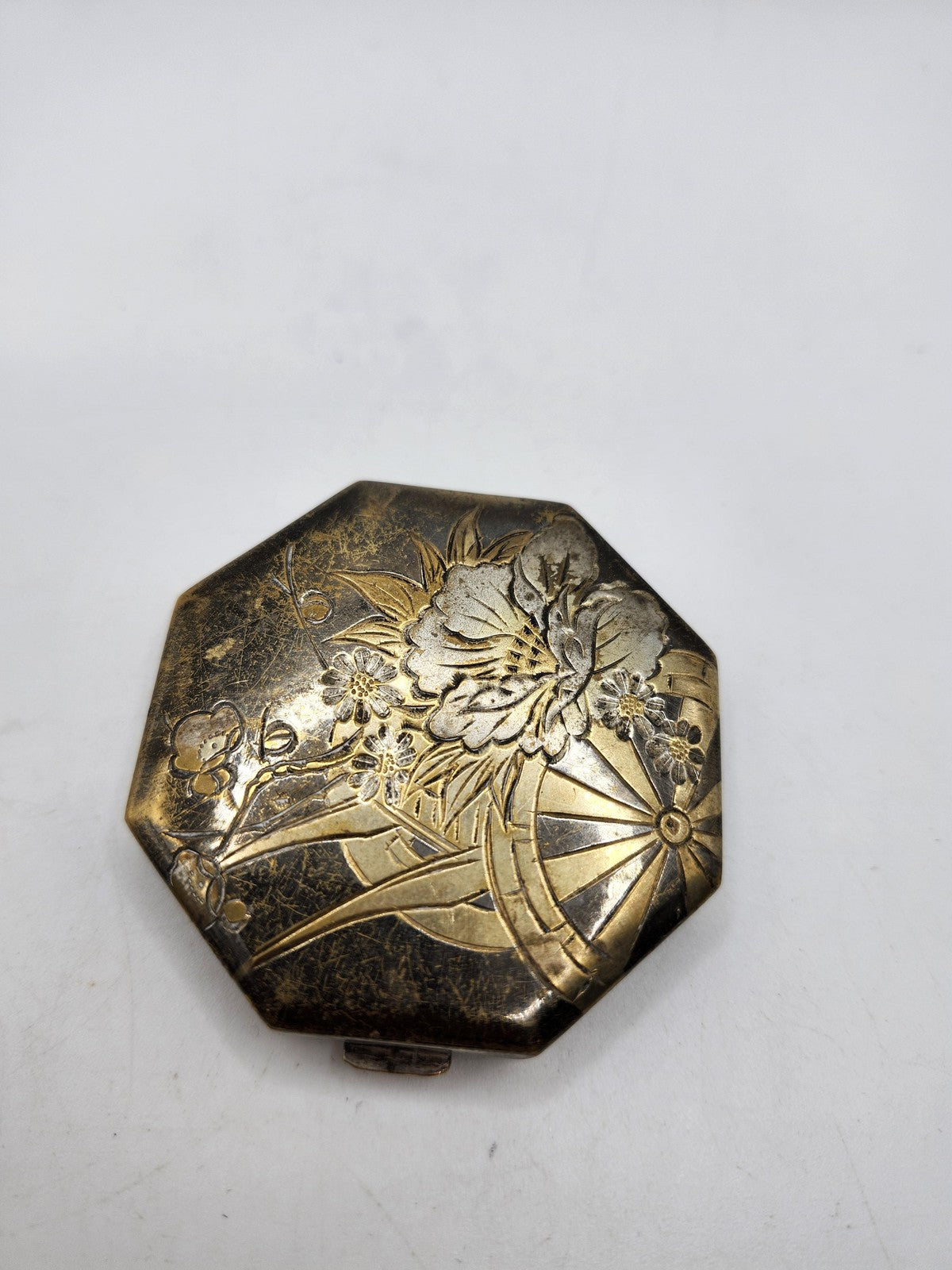 Vintage Art Deco Floral Powder Compact Mirror Octagon Gold Silver Tone Case