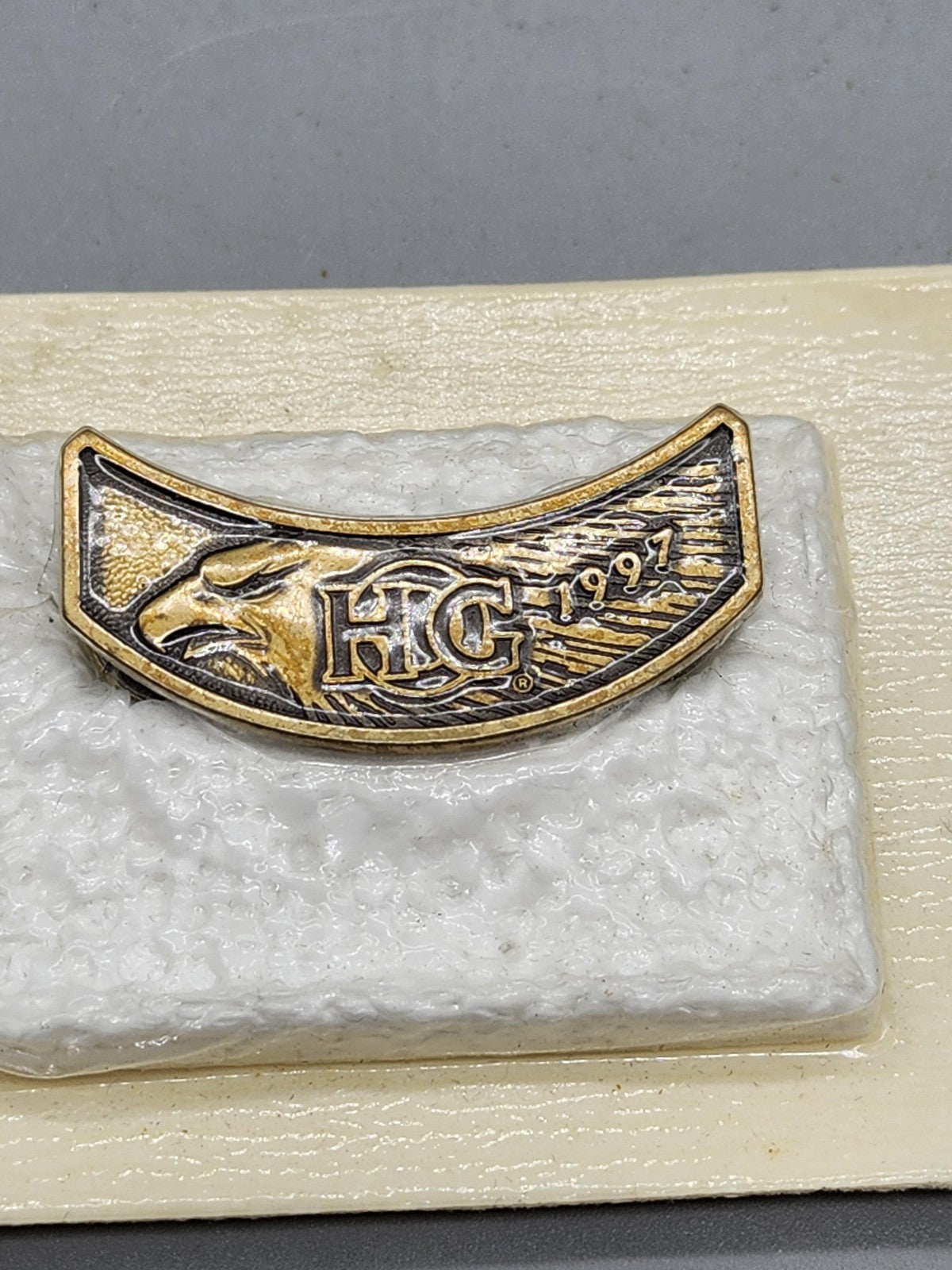 Vintage 1997 HC Eagle Lapel Pin Small Gold Tone Metal Rocker Badge Decor