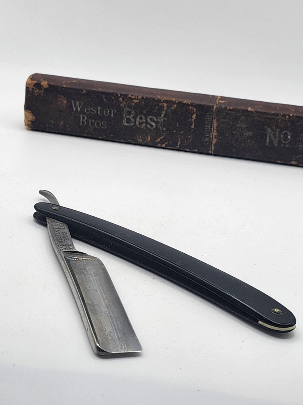 Vintage Wester Bros Best Straight Razor No 32 Black Handle Germany Shaving