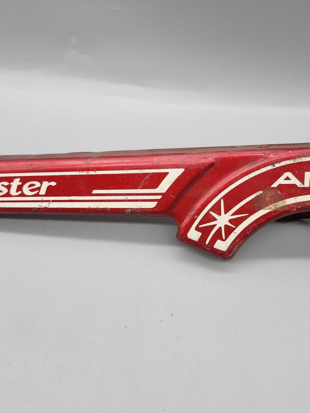 Vintage AMF Roadmaster Bicycle Chain Guard Red 16.5 In Starburst Cruiser BMX