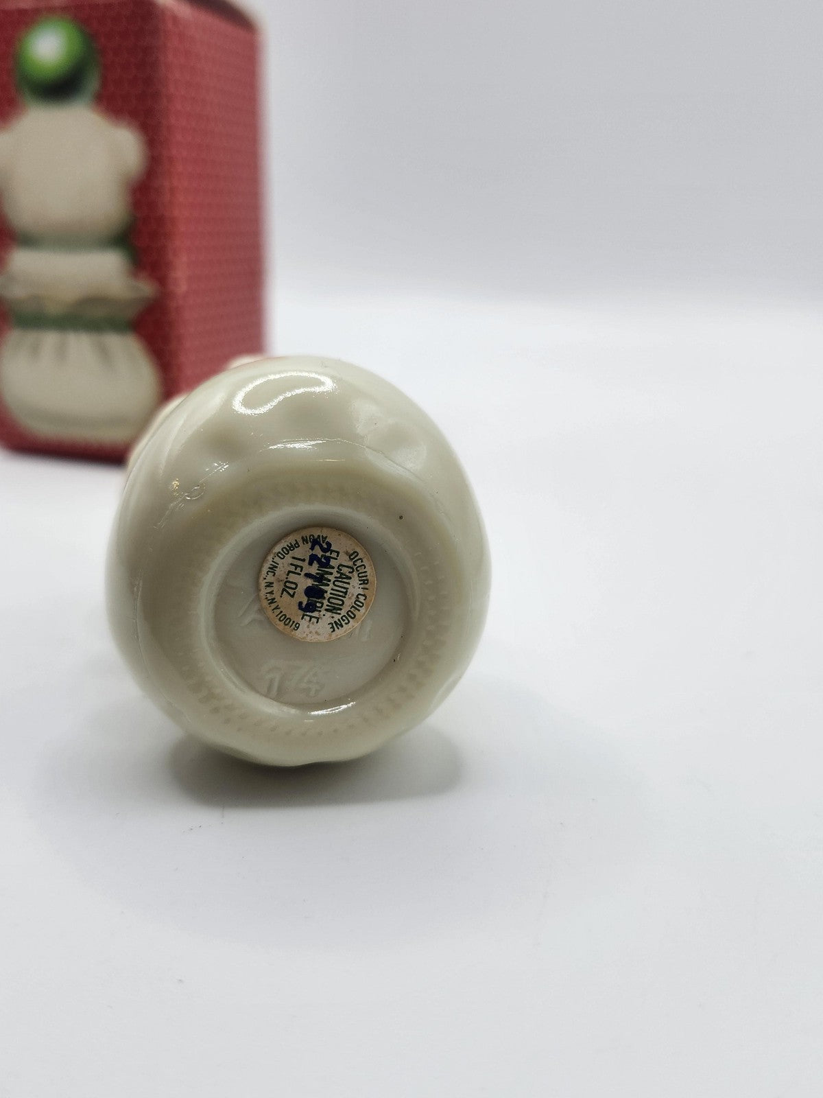 Vintage Avon Snug Cub Cologne 1 Fl Oz Girls Figural Bear Bottle Box Discontinued