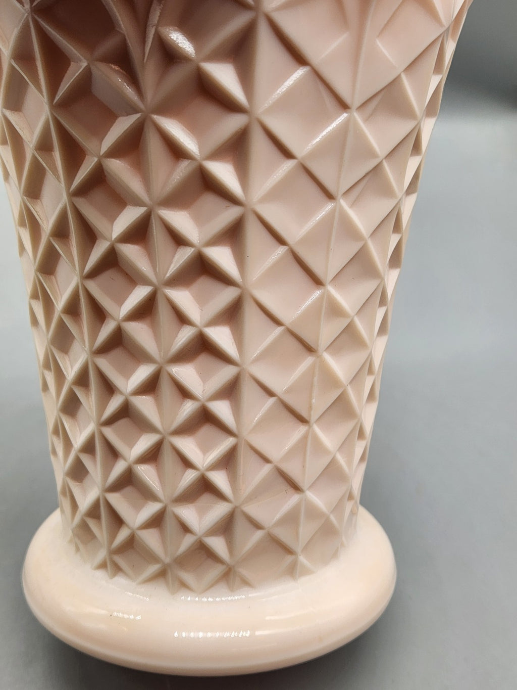 Vintage Pink Milk Glass Diamond Point Vase / Planter – Mid Century Art Deco...