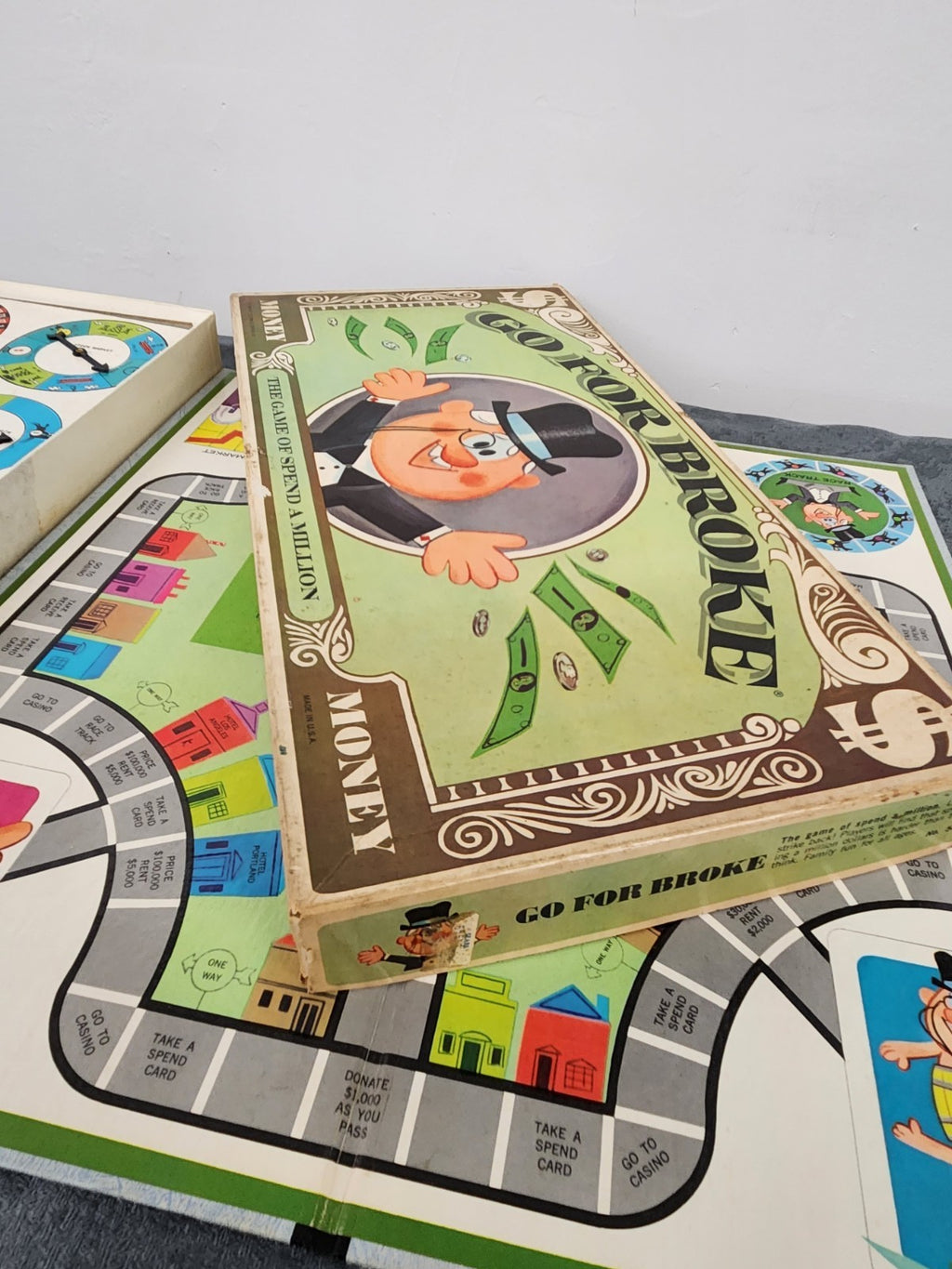 Vintage 1965 Go For Broke Board Game Selchow & Righter Complete? Retro Game