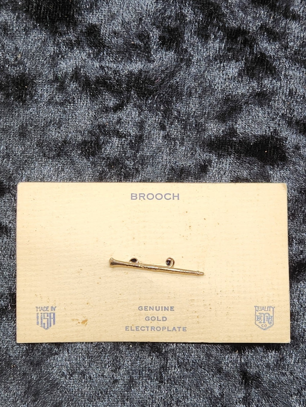Vintage Clarinet Brooch Gold Electroplate Music Pin w/ Original Display Card