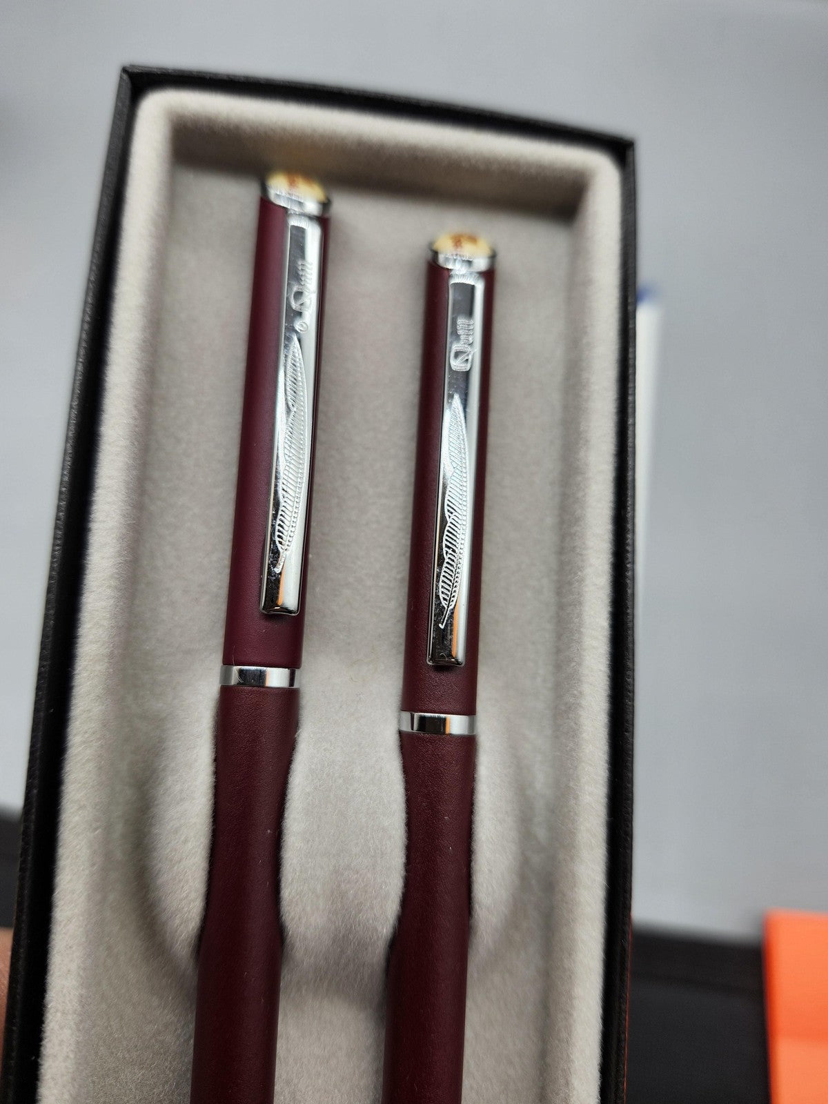 Vintage Quill Ballpoint Pen Sets Lot 2 Arpege Chanel No 5 Fresh Mark Burgundy
