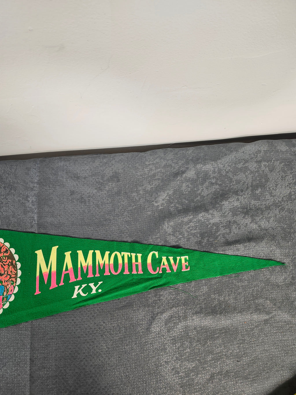 Vintage Mammoth Cave KY Felt Pennant WinCraft USA Kentucky Souvenir 27"