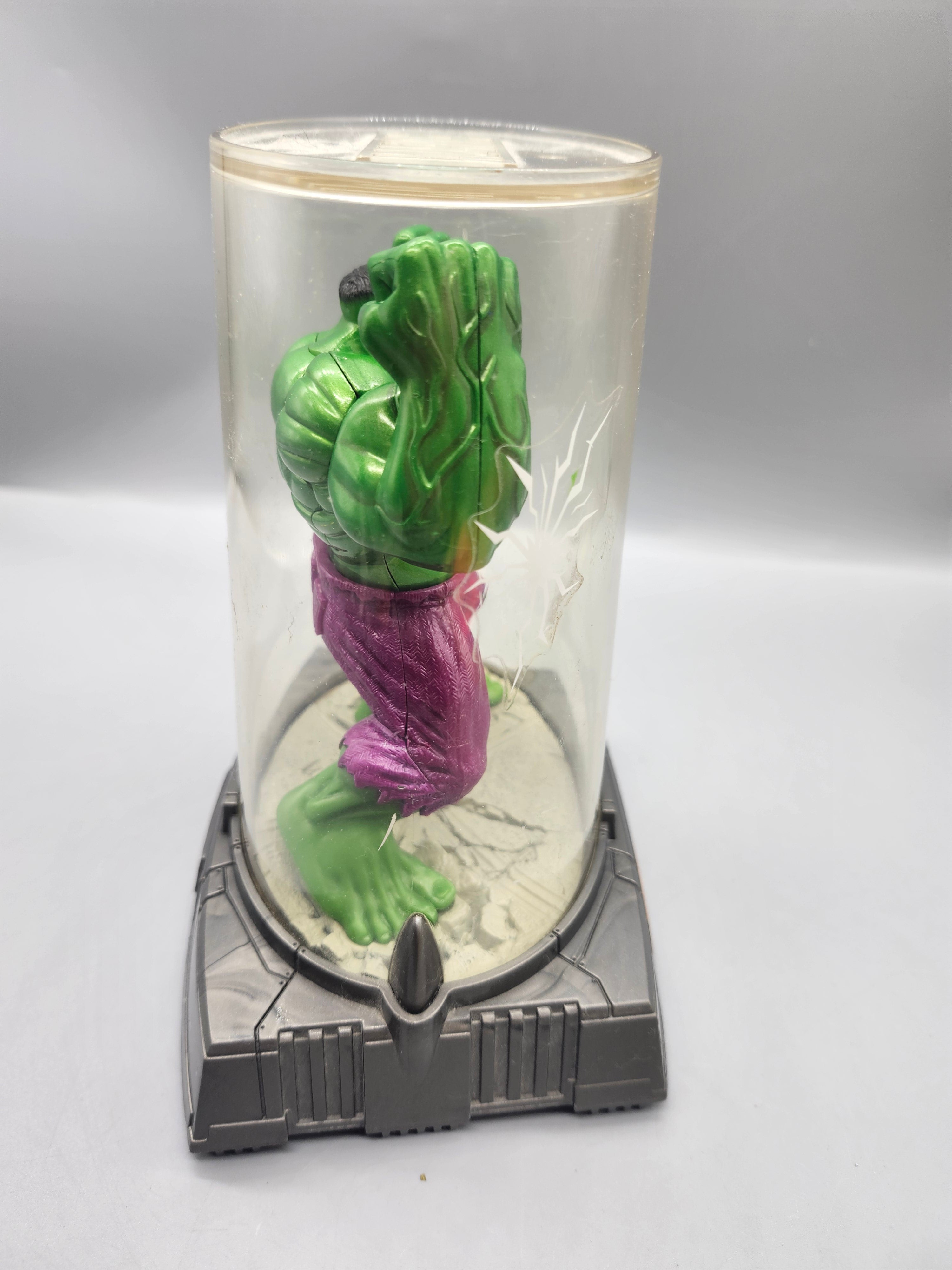Marvel Legends Titanium Series 5" Hulk Display Dome Diorama