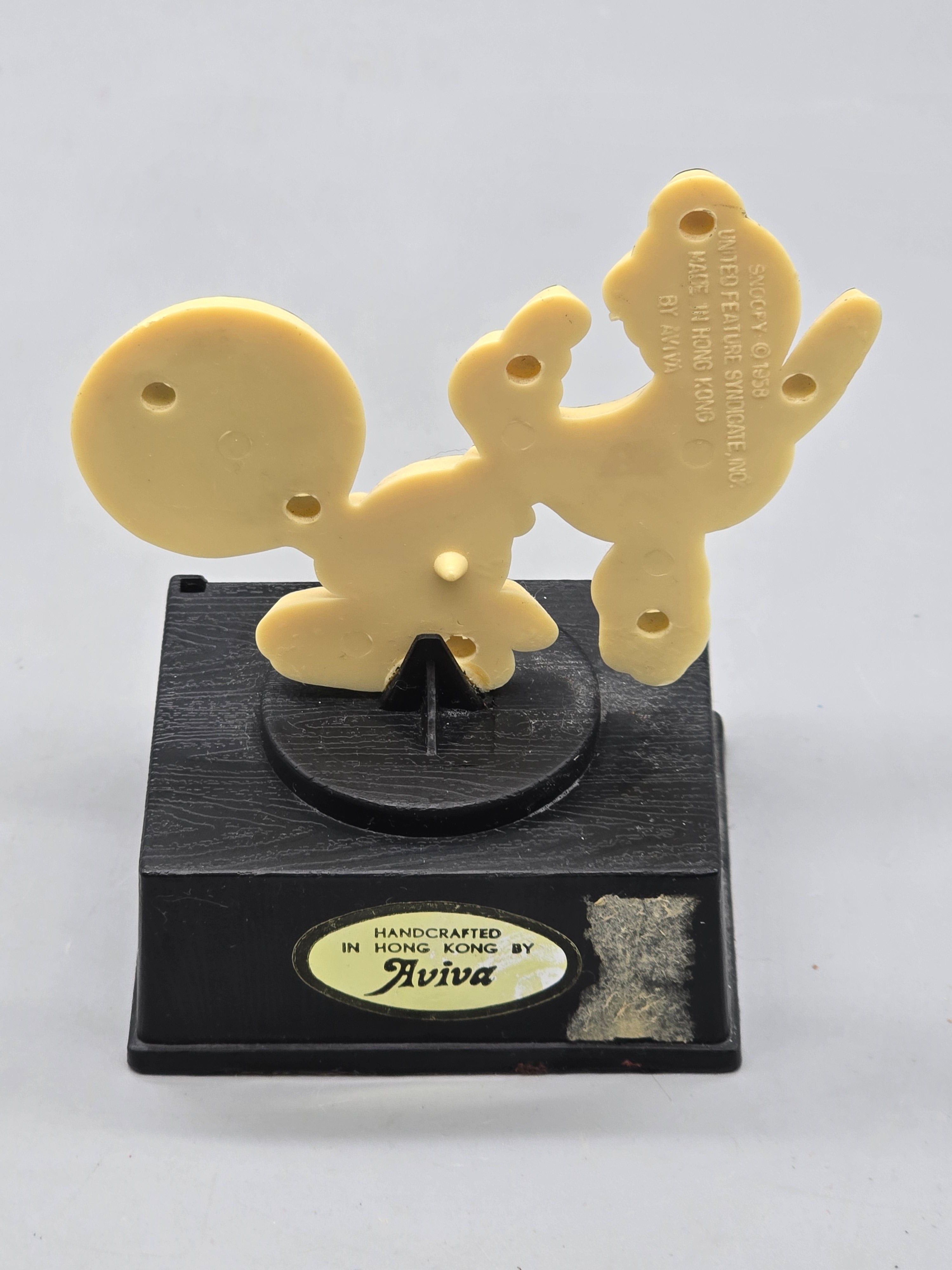 Vintage 1958 Snoopy Tennis Trophy Figurine Peanuts Award Statue on Black Base