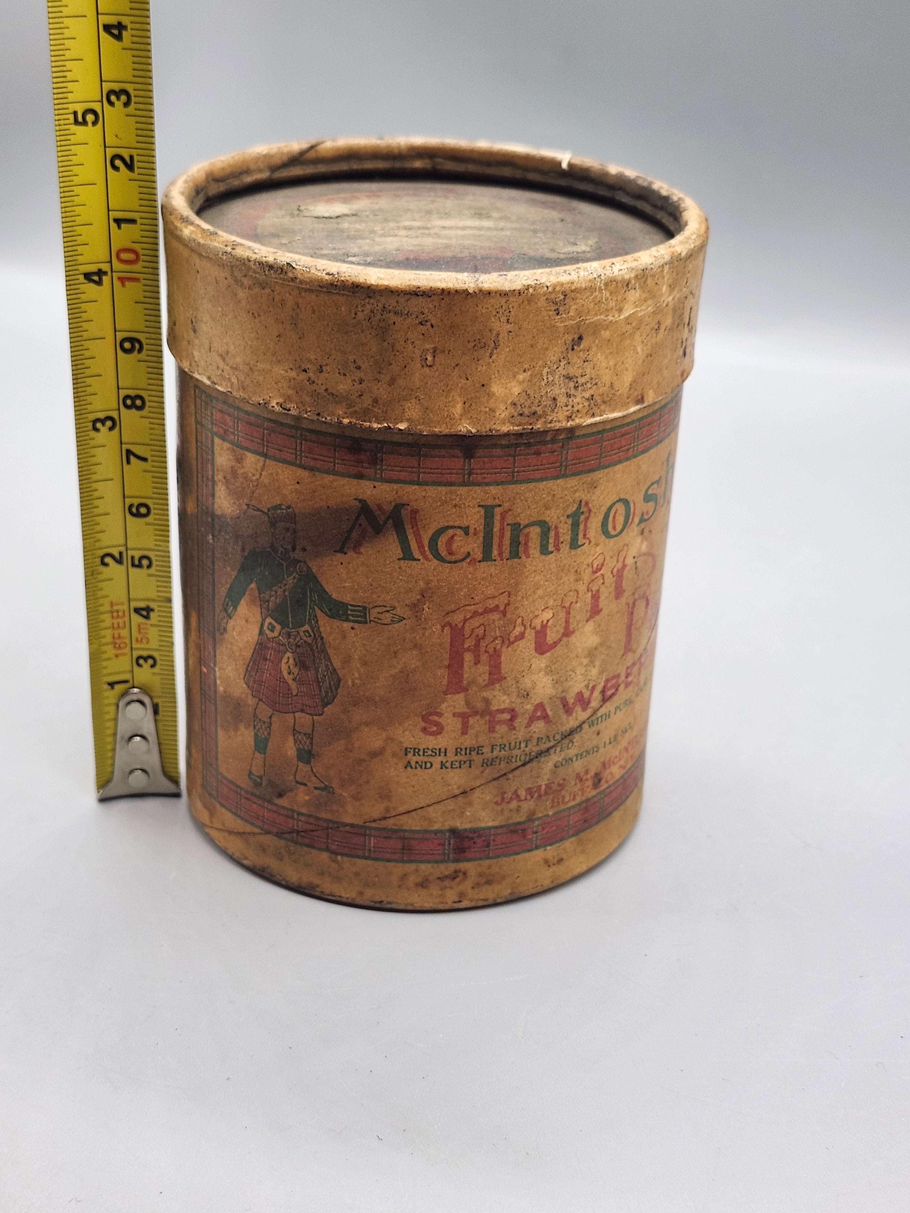 Antique McIntosh's Fruit Pack Strawberry 1 Lb Pantry Box Buffalo NY