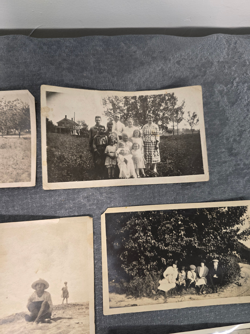 Lot of 13 Vintage Black & White Family Snapshot Photographs 1920s–1940s Niagara Falls & Everyday Life
