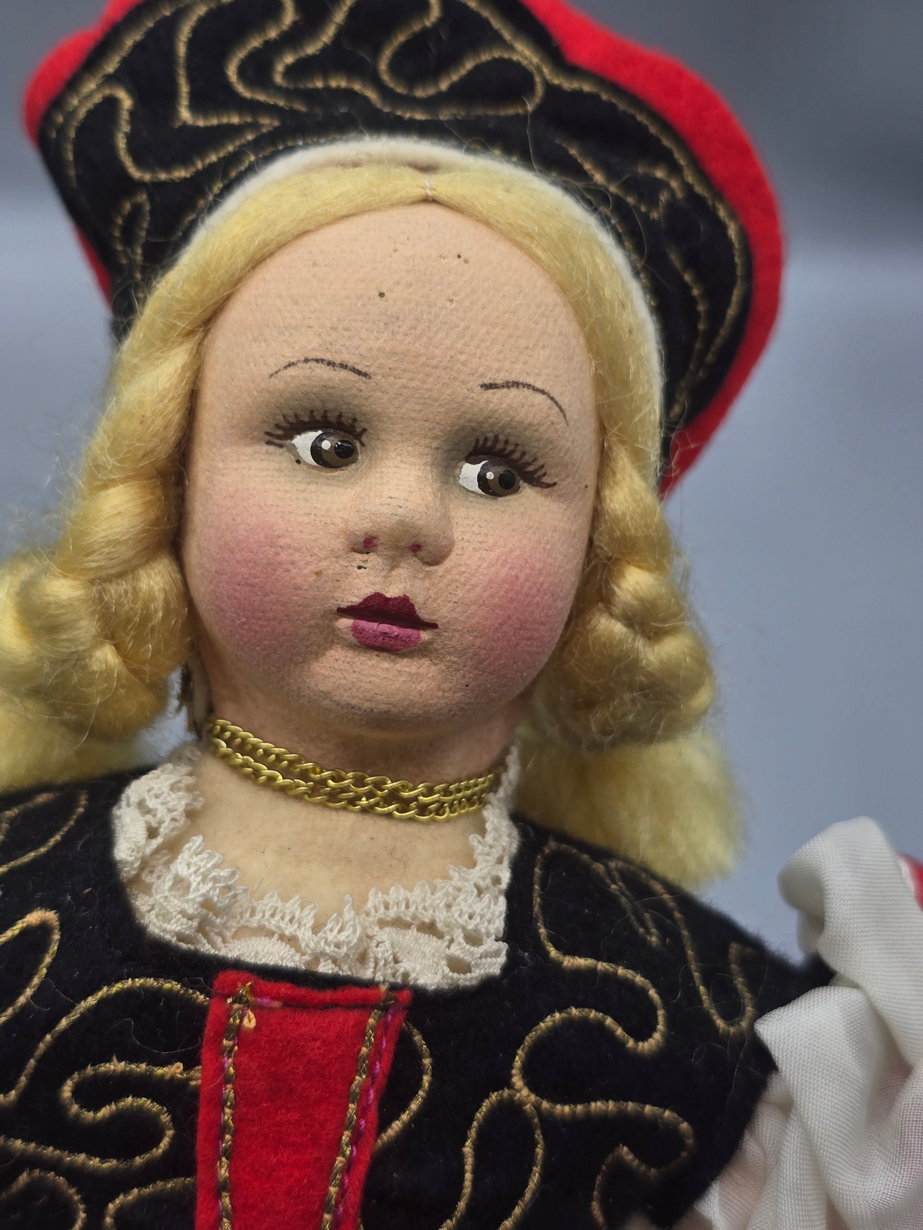 Vintage 10" Magis Roma Italian Souvenir Doll Folk Costume w/ Original Tag Blonde Cloth Doll
