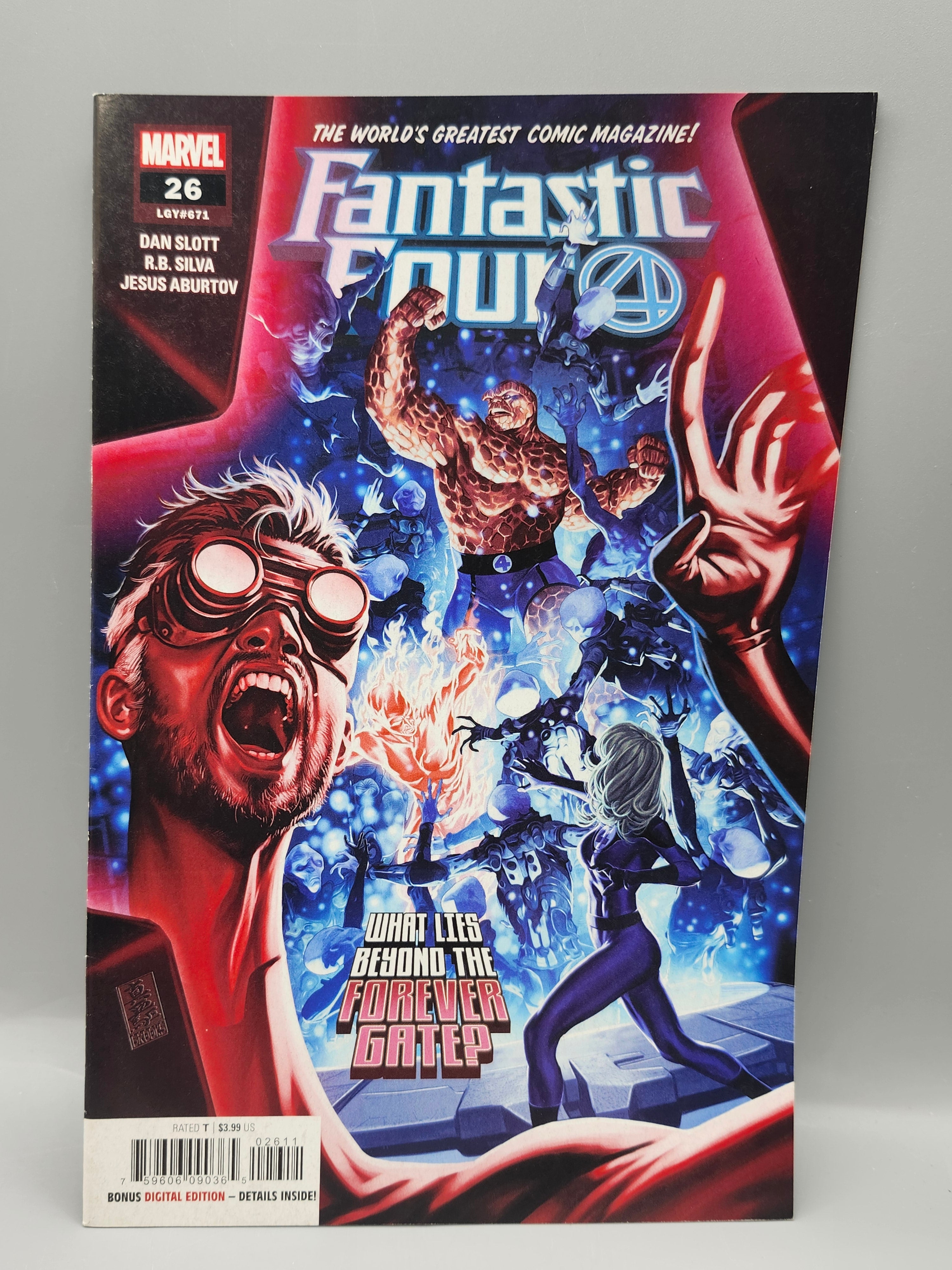 Fantastic Four #26 Marvel Comics – Dan Slott – Forever Gate