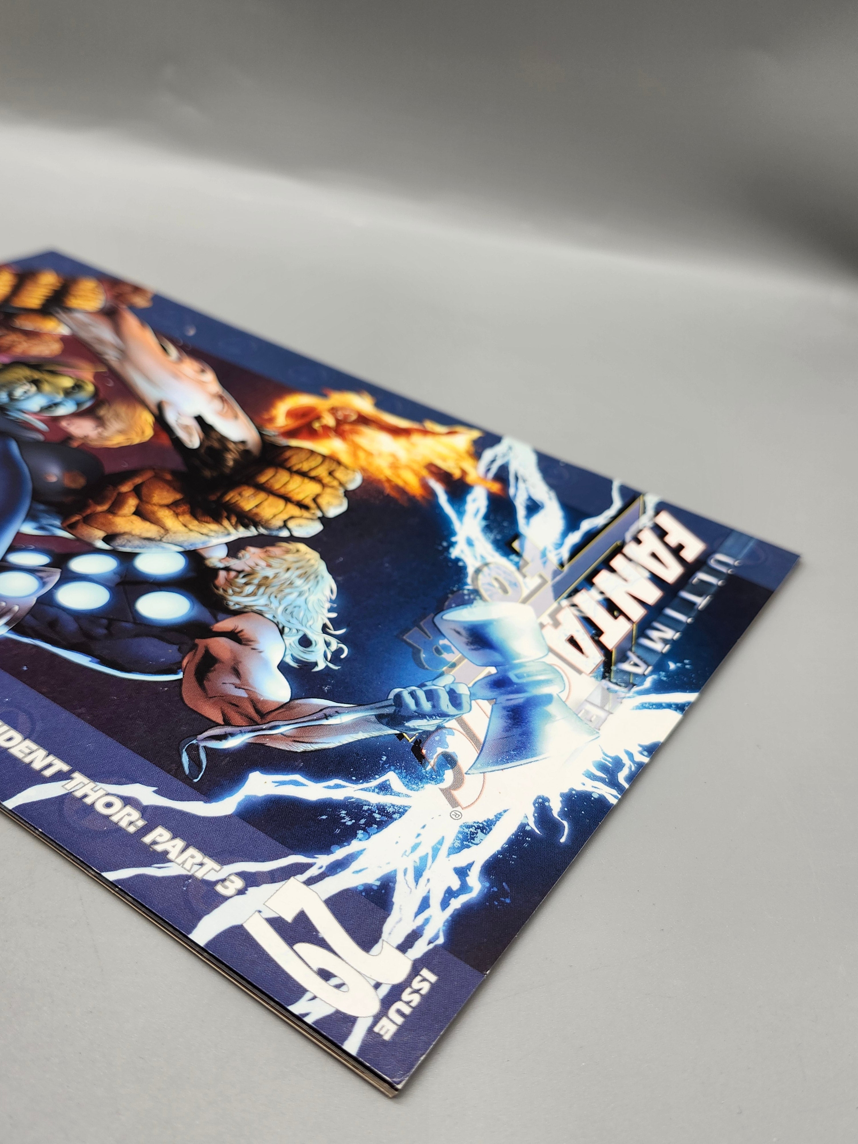Ultimate Fantastic Four #29 Marvel Comics 2006 President Thor Part 3