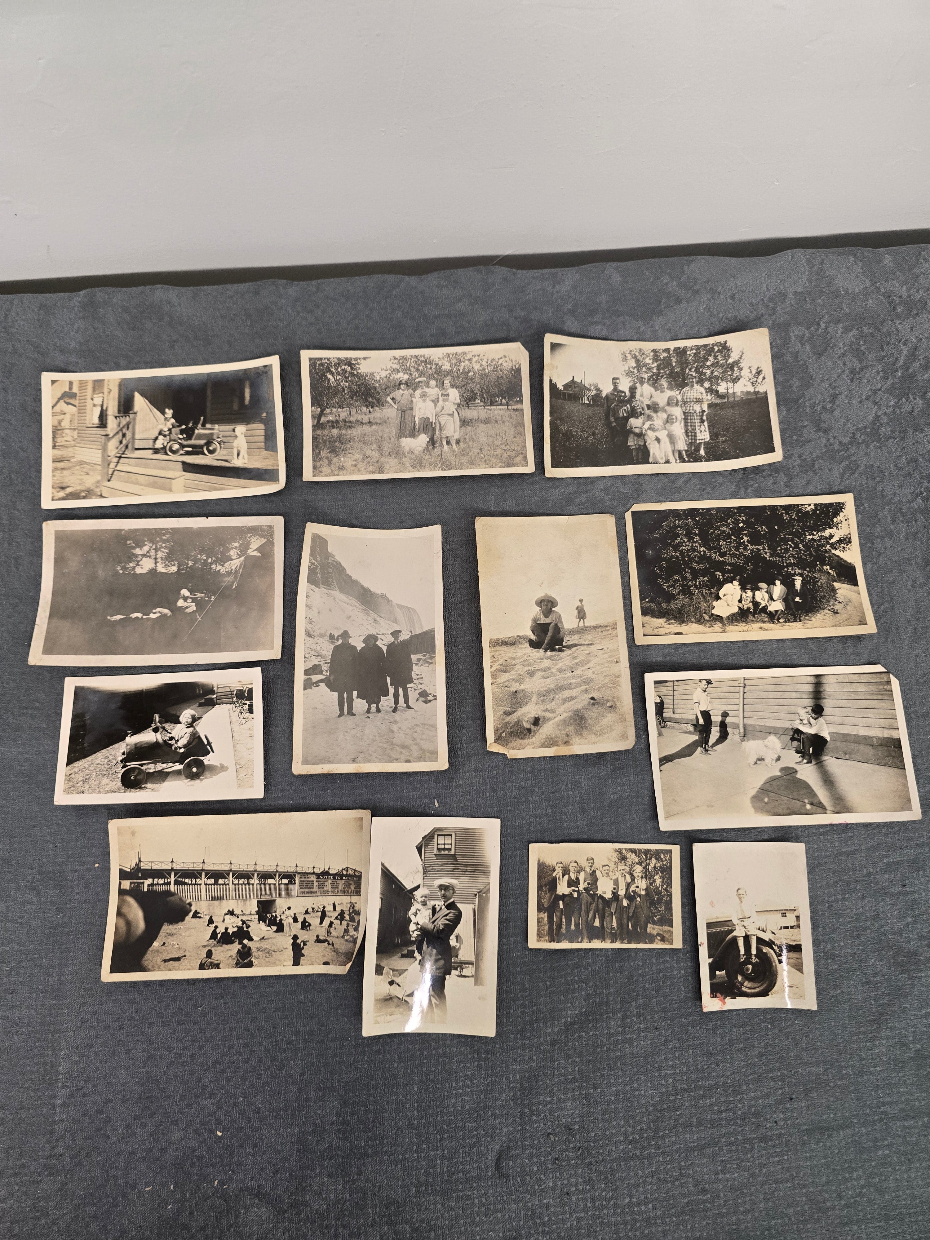 Lot of 13 Vintage Black & White Family Snapshot Photographs 1920s–1940s Niagara Falls & Everyday Life