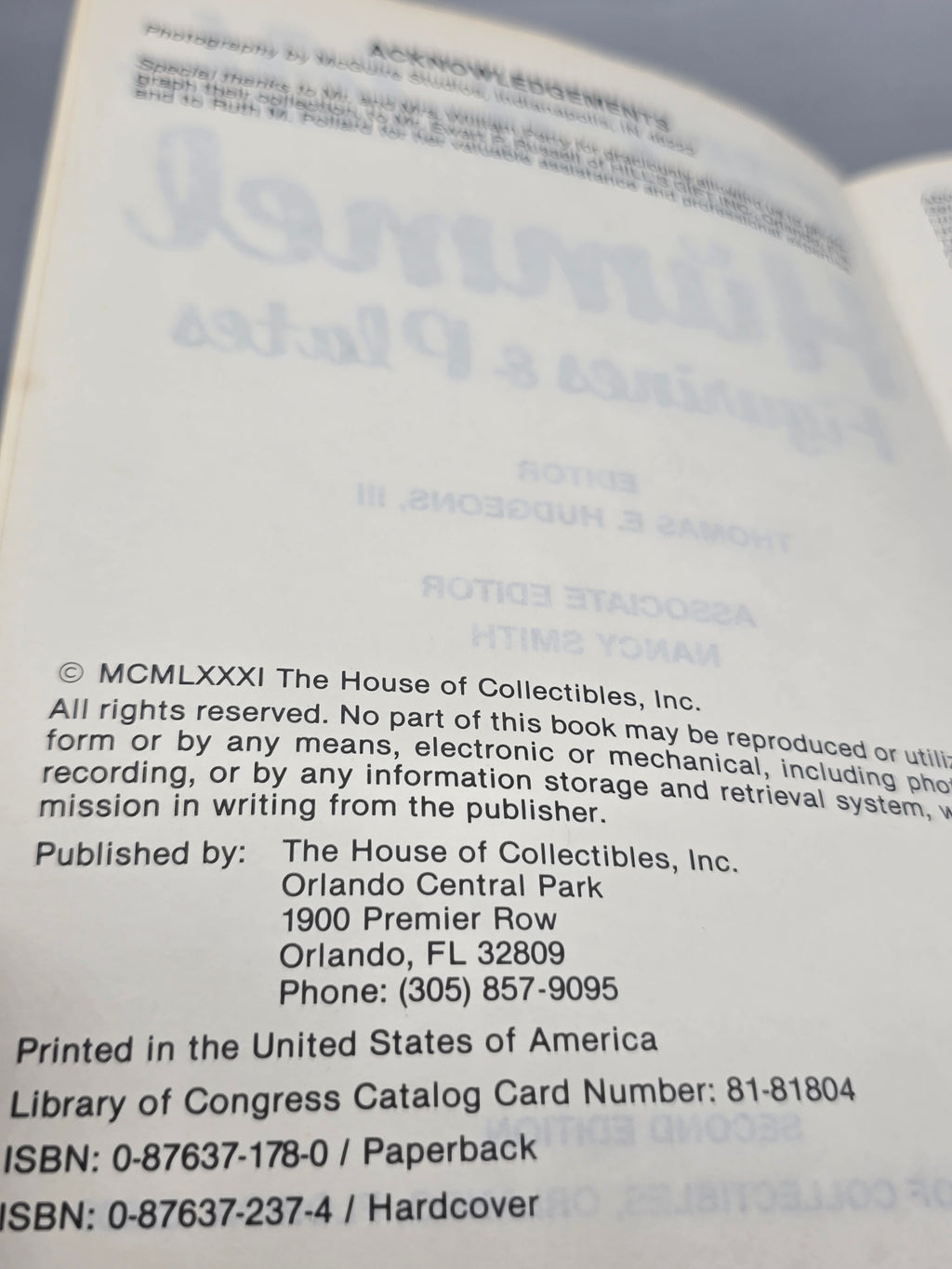 1982 Official Price Guide to Hummel Figurines & Plates 2nd Edition