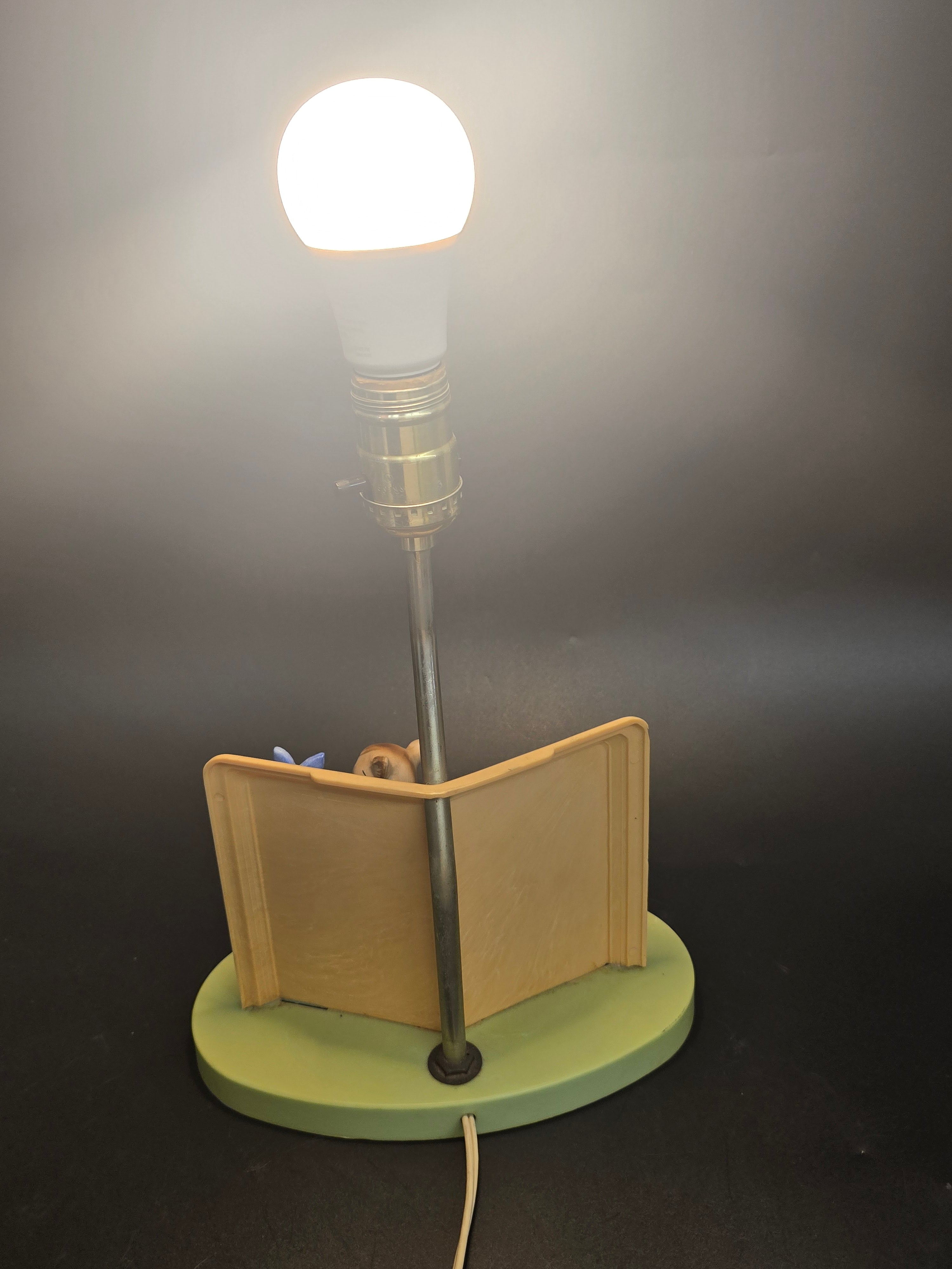 Vintage 1969 Disney Bambi & Thumper Figural Nursery Table Lamp
