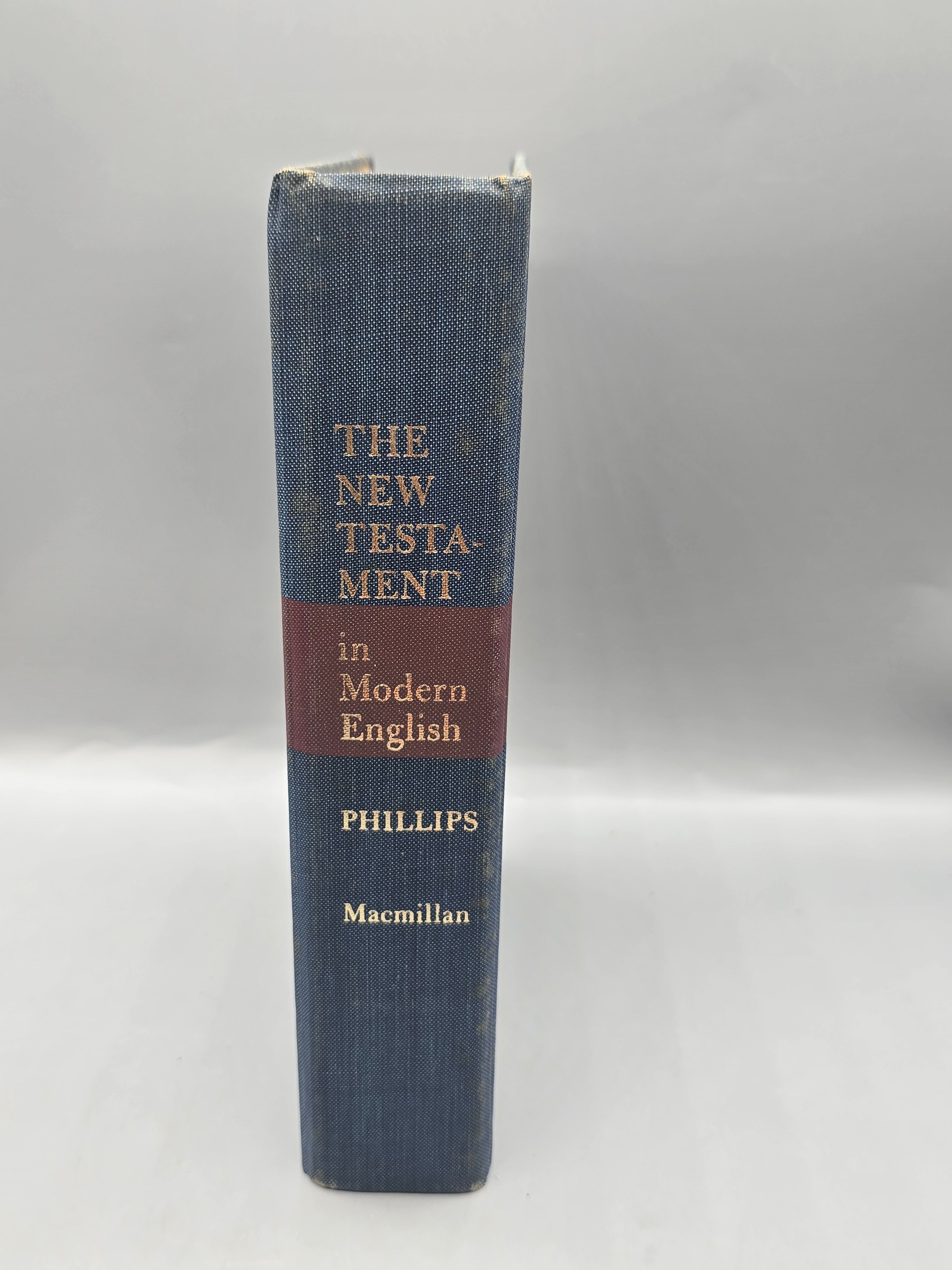 1965 The New Testament in Modern English J.B. Phillips 15th Printing