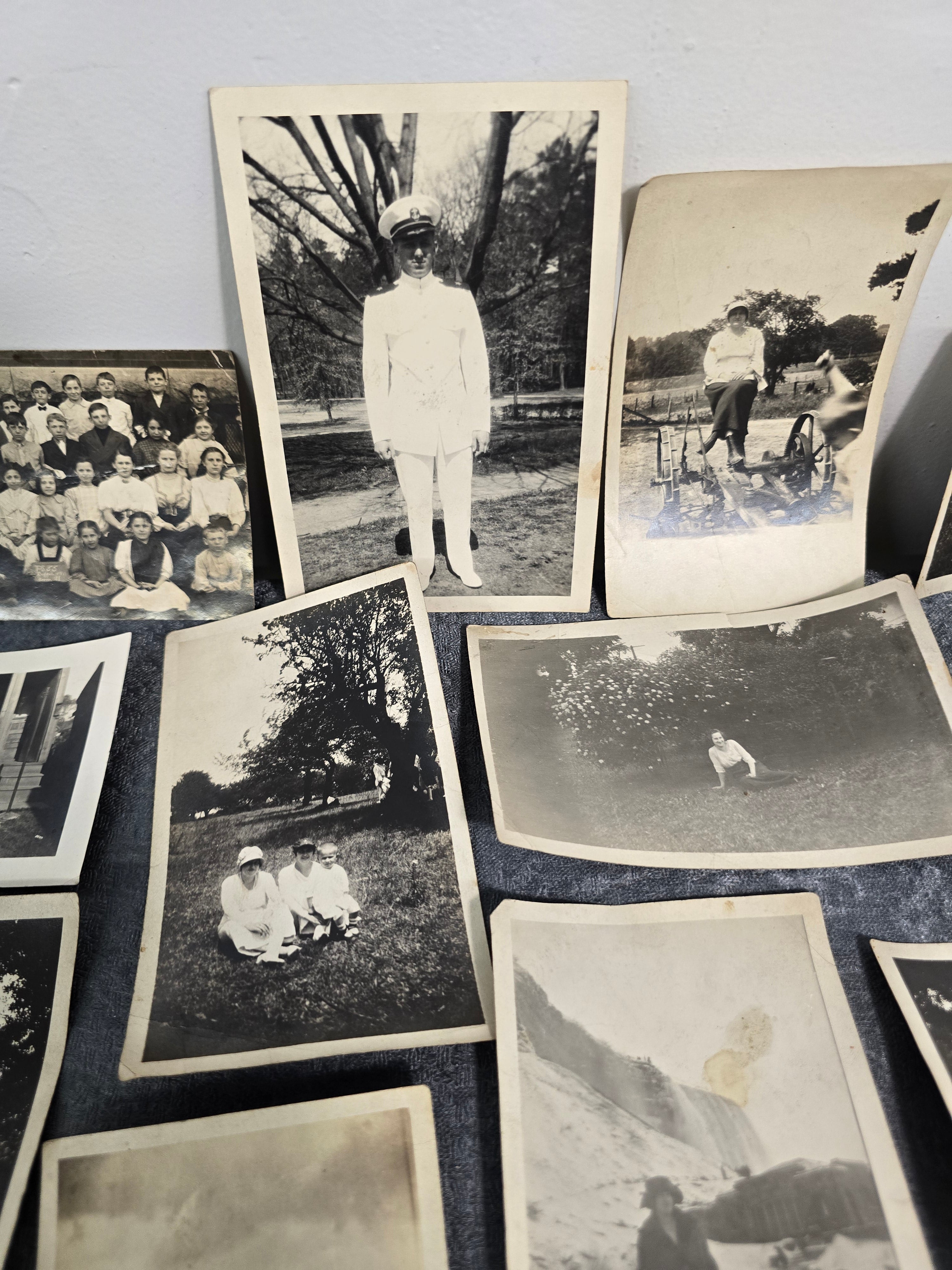 Vintage Antique Black & White Snapshot Photo Lot 25+ Original Family Photos Navy Niagara Falls Early 1900s