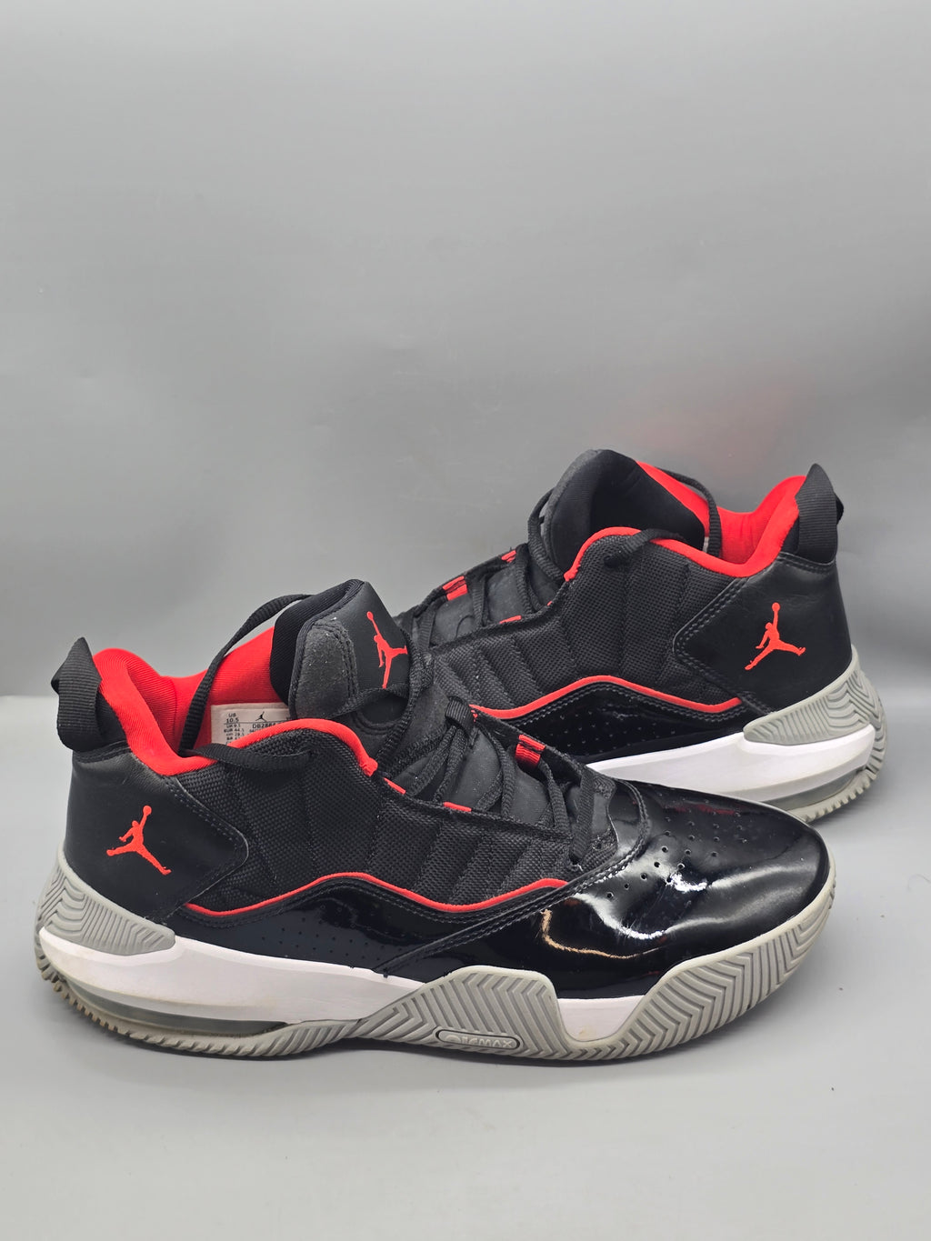 Nike Air Jordan Stay Loyal Black Red White Basketball Shoes Men's Size 10.5 DB2884-001