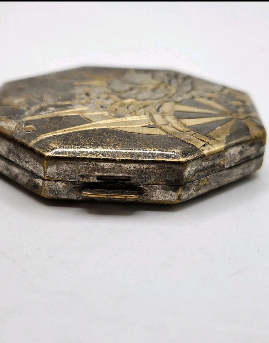 Vintage Art Deco Floral Powder Compact Mirror Octagon Gold Silver Tone Case