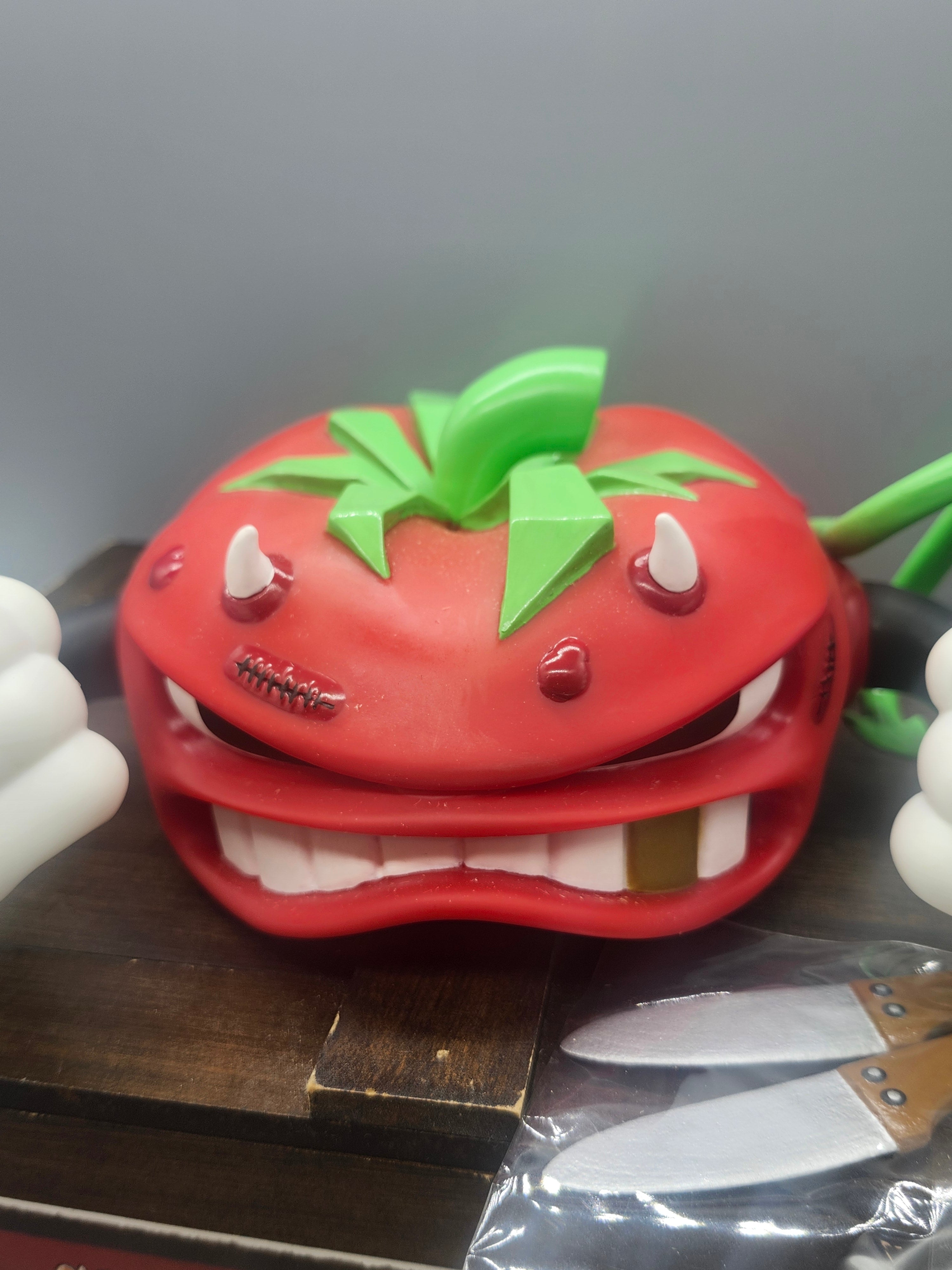 Buckeye Rot Killer Tomato Vinyl Art Toy Figure w/ Box & Accessories