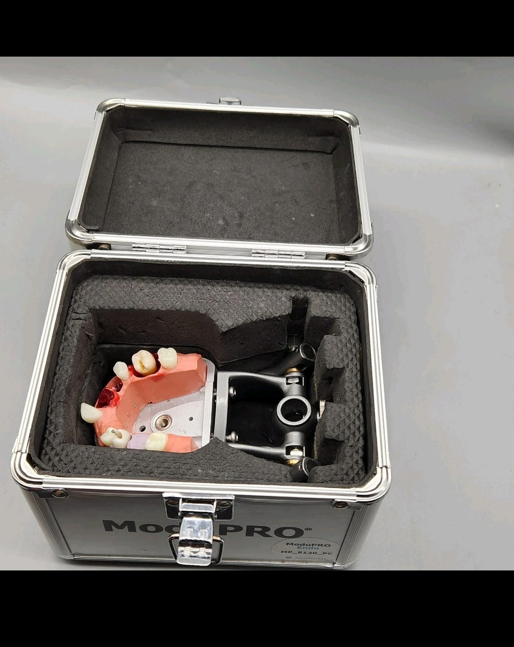 Acadental ModuPRO Endo Typodont MP_E120_PC Dental Silver Carrier Tray Case Mode