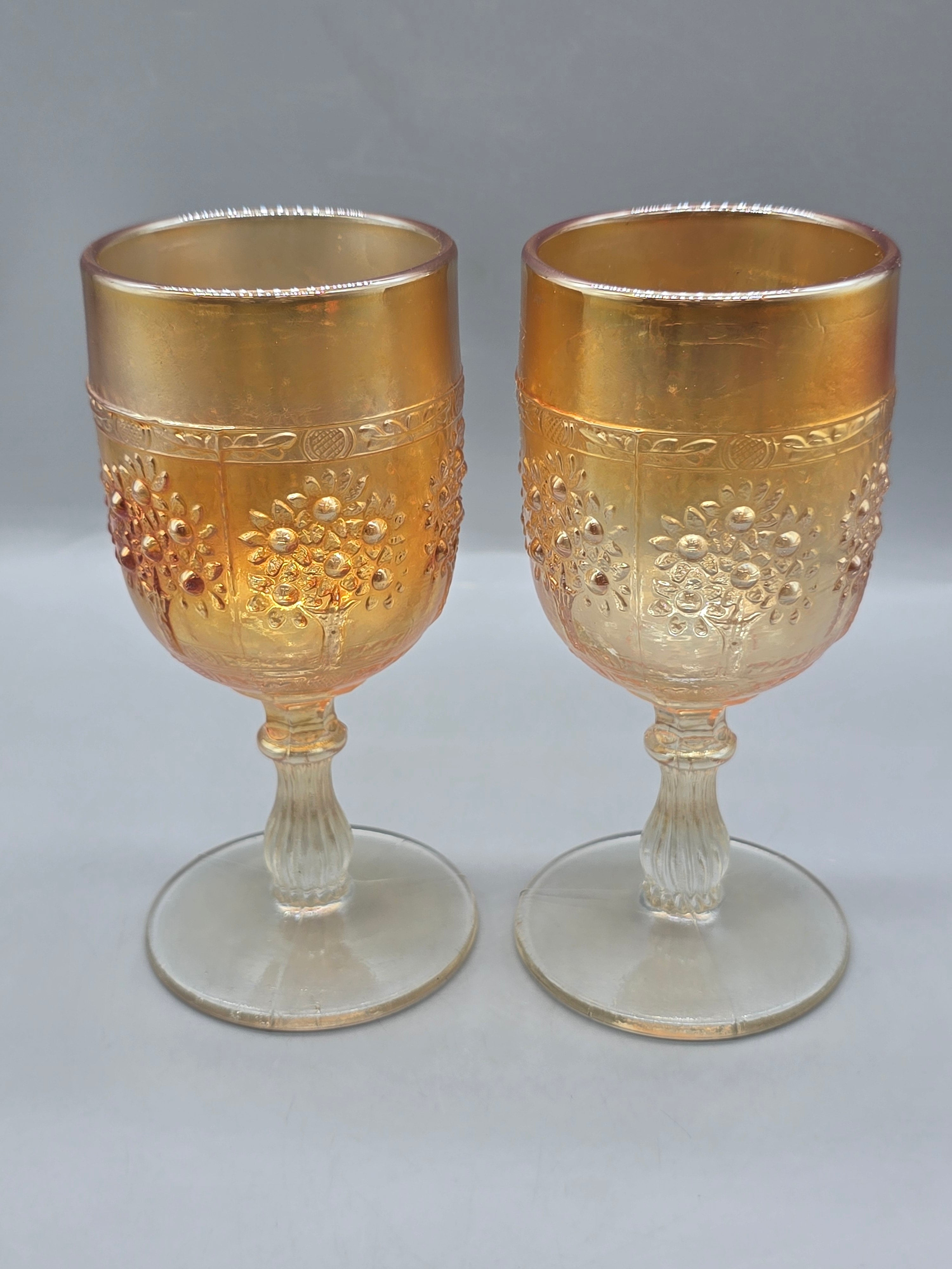Set of 2 Vintage Indiana Glass Peach Luster Harvest Grape Water Goblets Stemmed Glasses