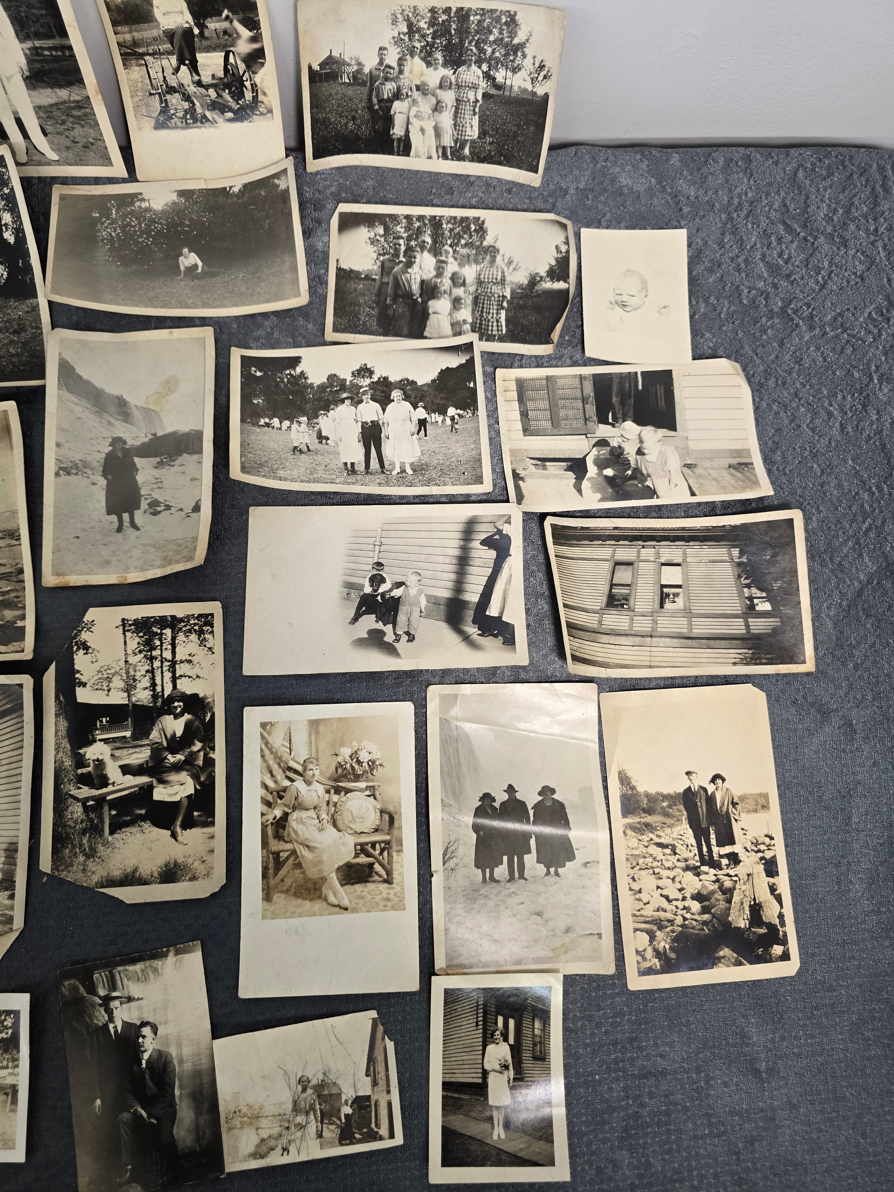 Vintage Antique Black & White Snapshot Photo Lot 25+ Original Family Photos Navy Niagara Falls Early 1900s