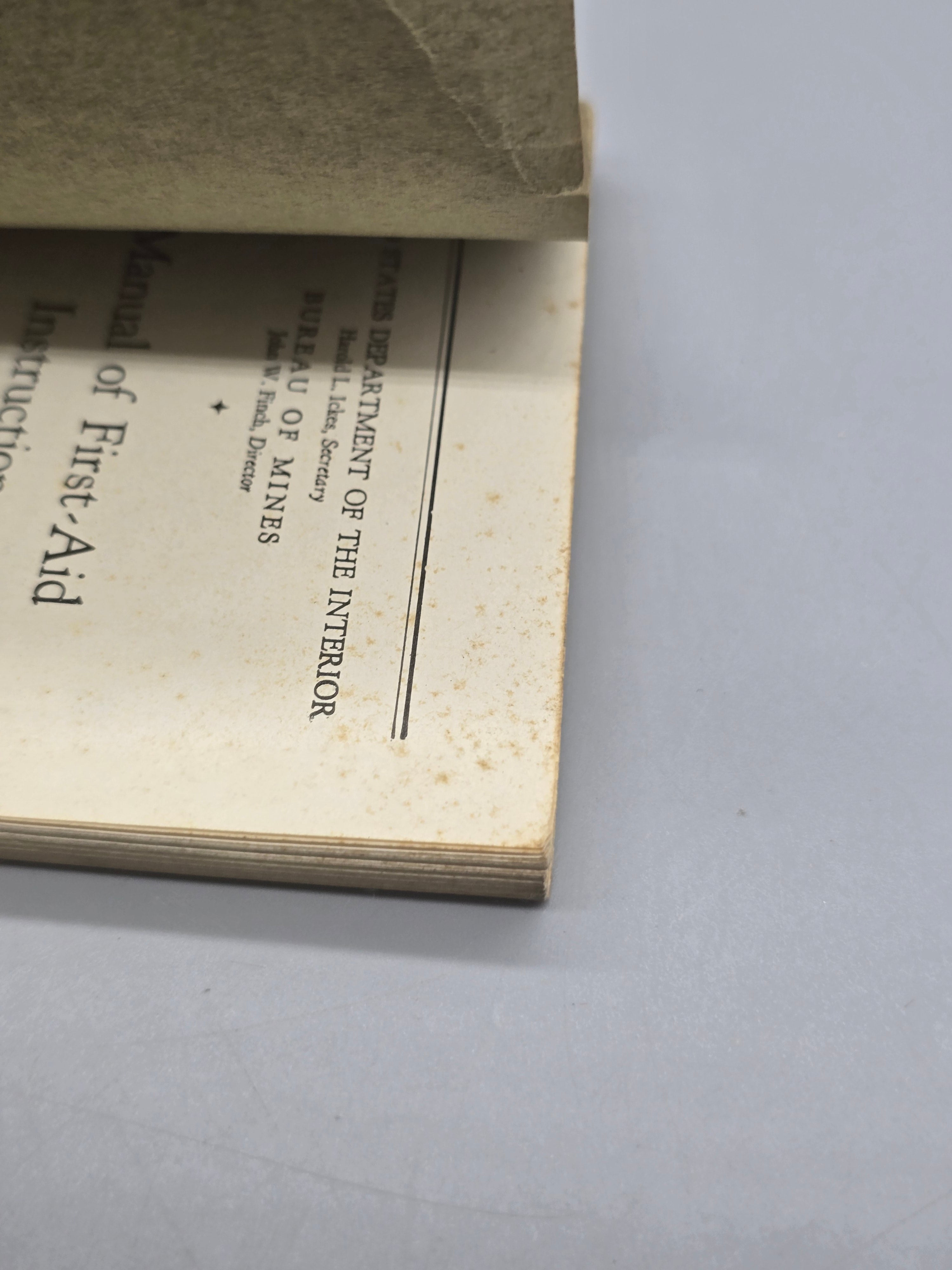 1935 Manual of First-Aid Instruction U.S. Bureau of Mines Vintage Government Handbook
