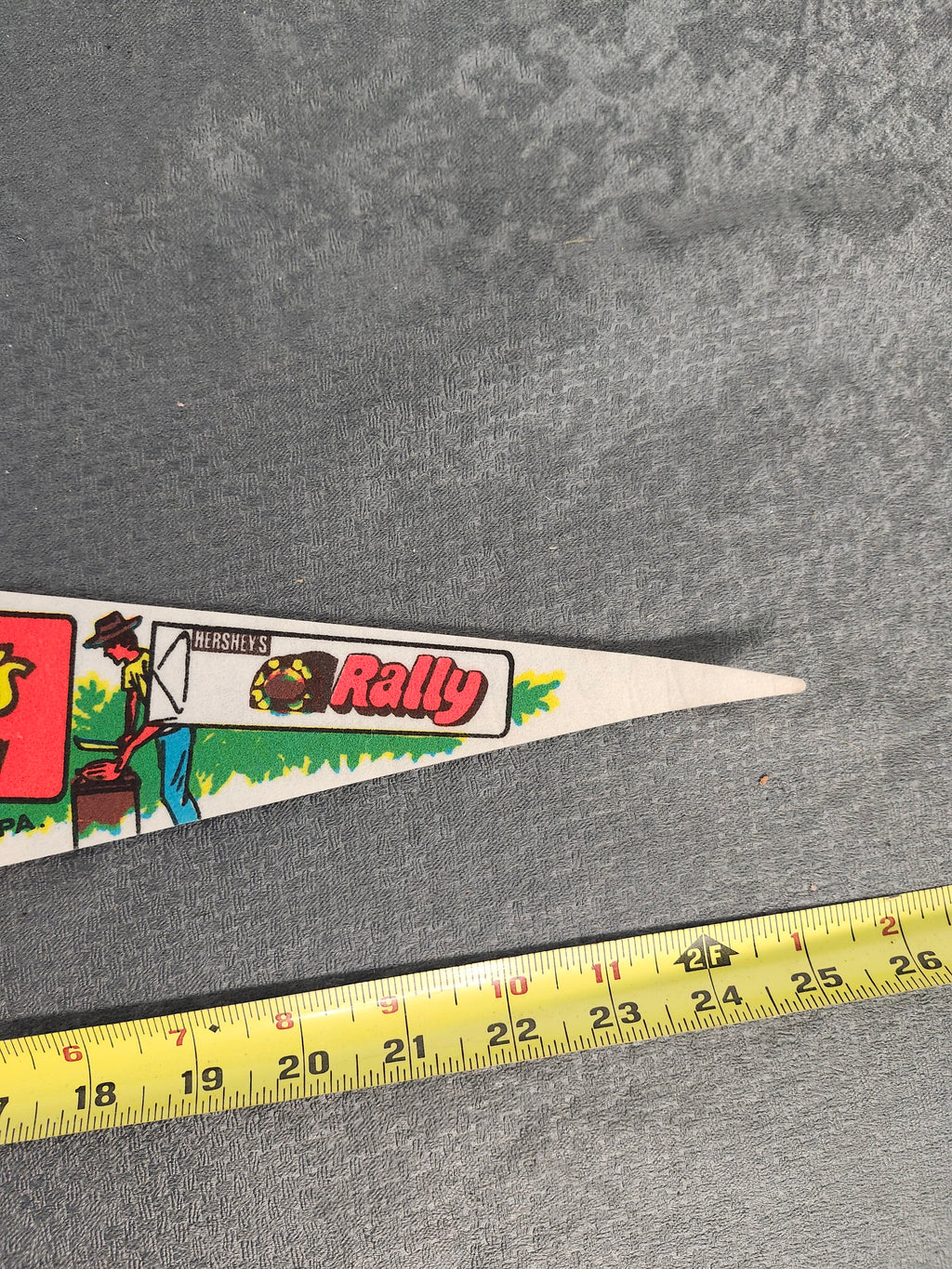 Vintage 1979 Hershey’s Chocolate World Felt Pennant Candy Bar 26” Hershey PA