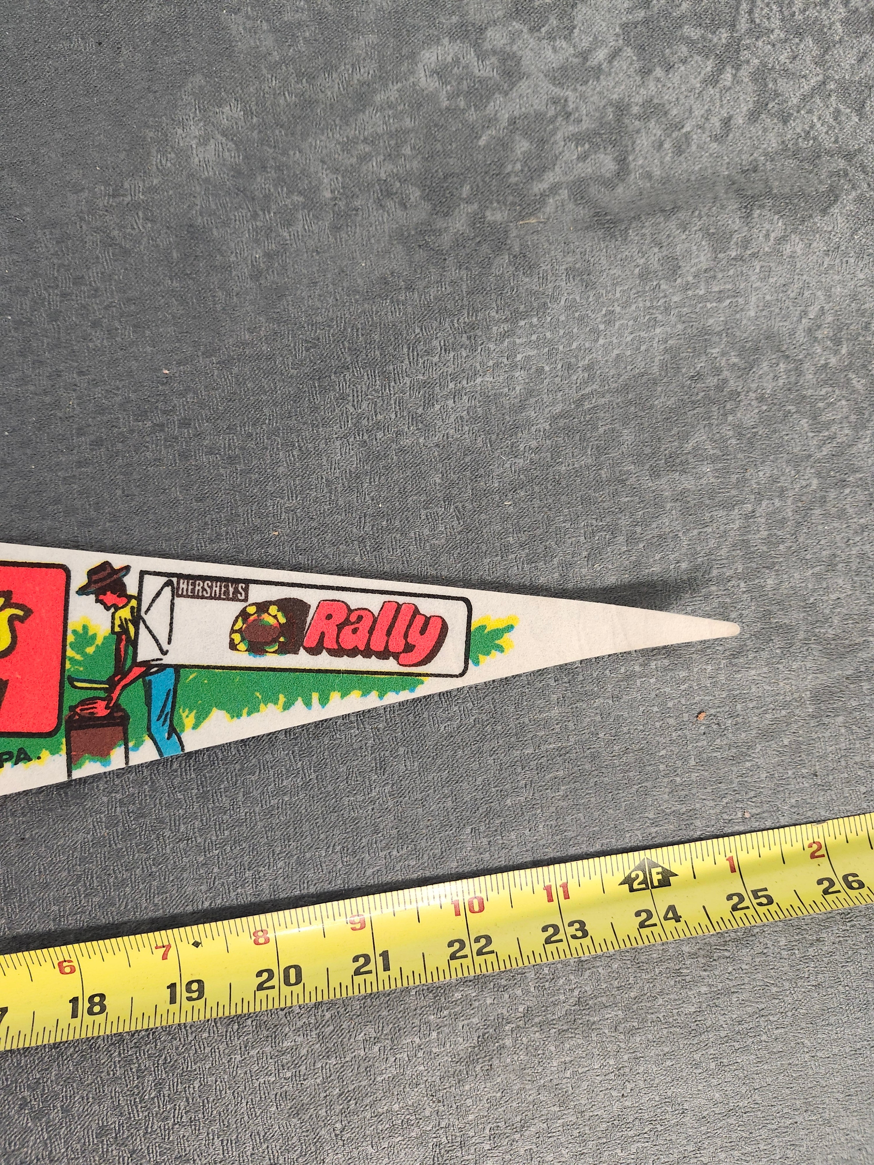 Vintage 1979 Hershey’s Chocolate World Felt Pennant Candy Bar 26” Hershey PA