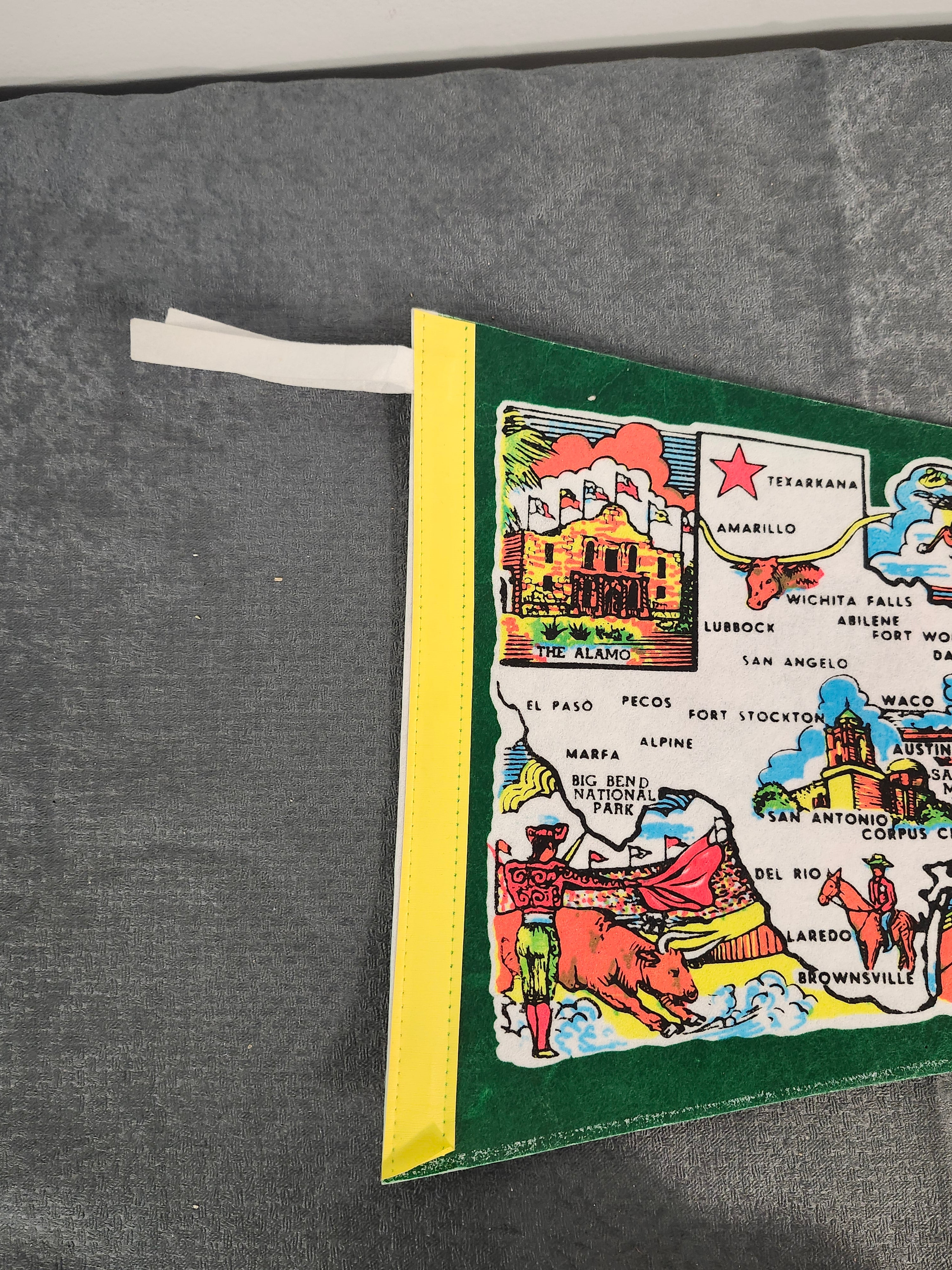 Vintage Texas Souvenir Felt Pennant 31" State Map Alamo Six Flags Cowboy