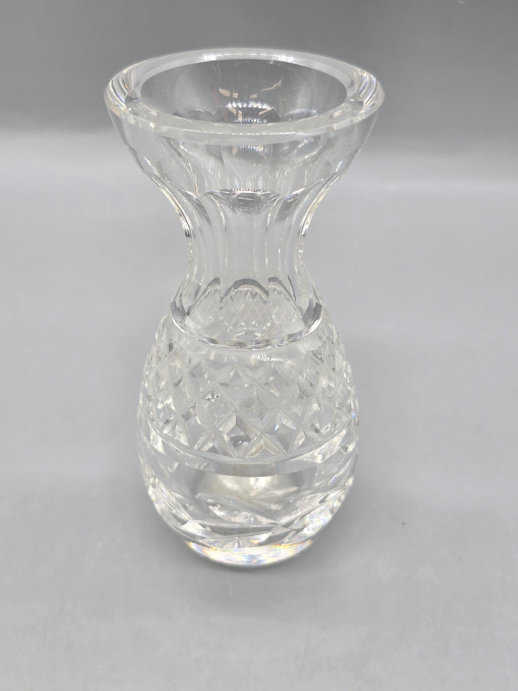 Vintage Clear Cut Crystal Bud Vase – Elegant Diamond Cut Glass Floral Vase