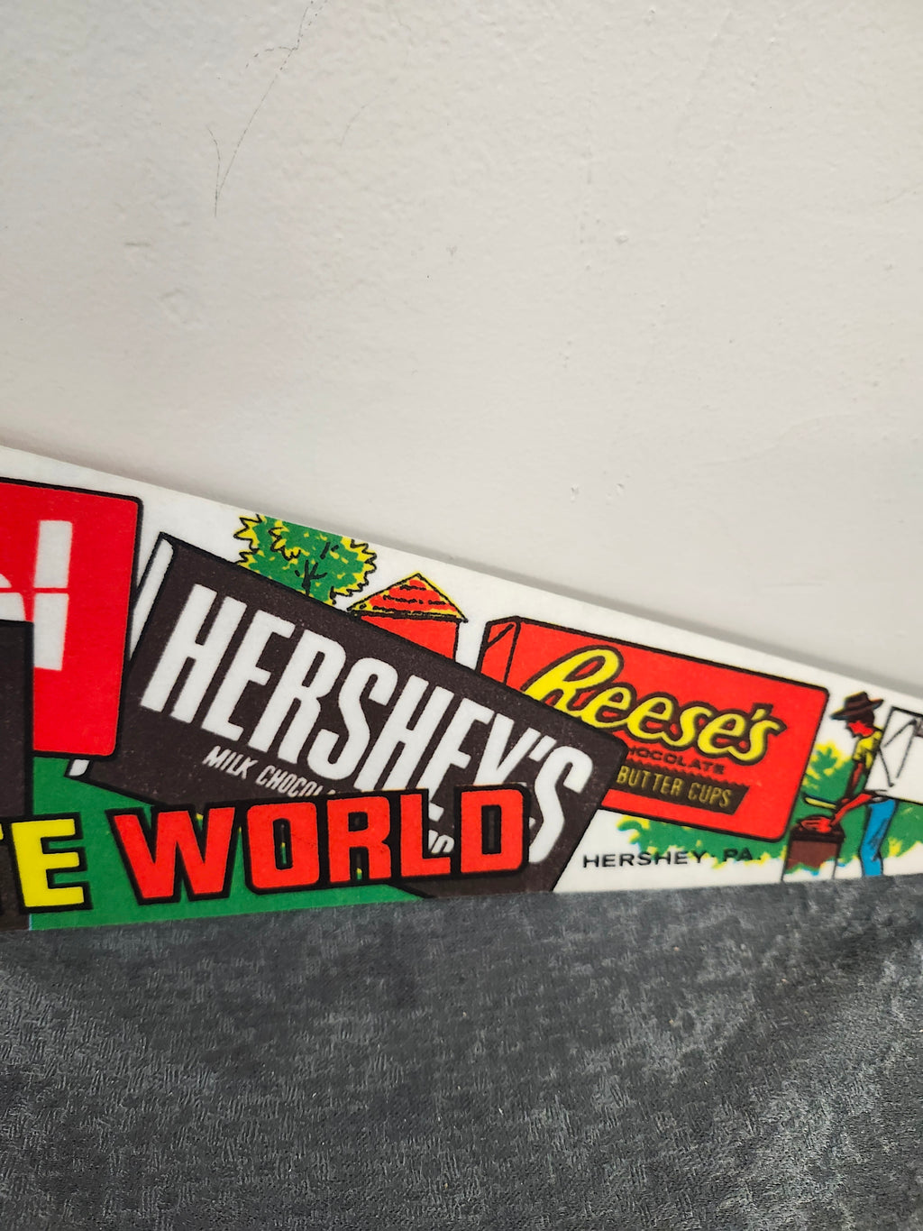 Vintage 1979 Hershey’s Chocolate World Felt Pennant Candy Bar 26” Hershey PA