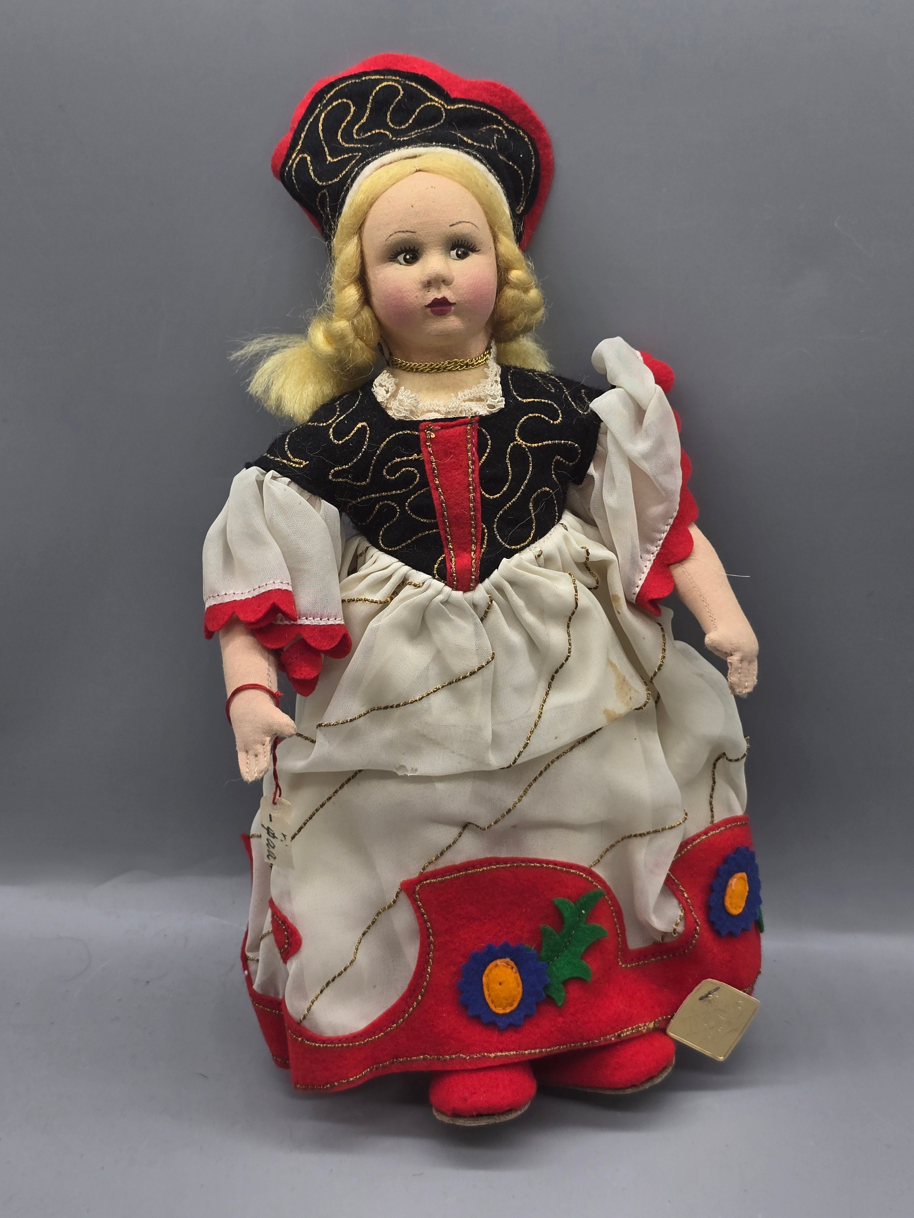Vintage 10" Magis Roma Italian Souvenir Doll Folk Costume w/ Original Tag Blonde Cloth Doll