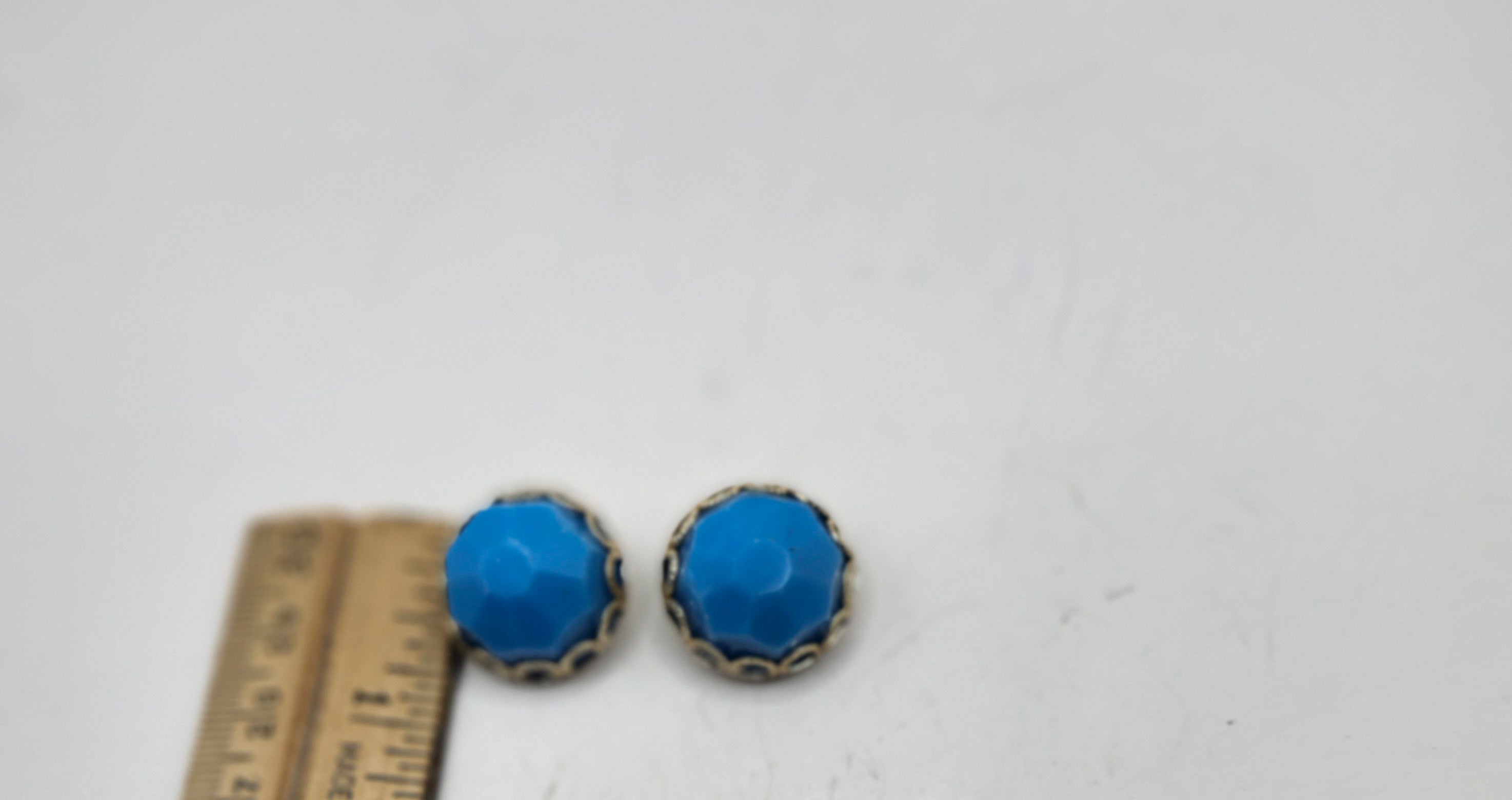 Vintage Blue Faceted Lucite Clip-On Earrings Gold Tone Filigree Accent Retro