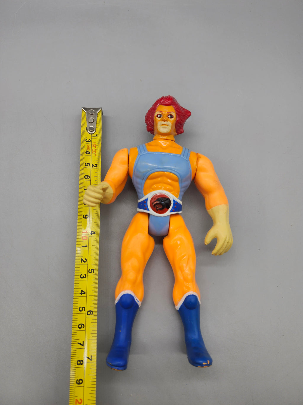 Vintage 1986 LJN ThunderCats Lion-O 8" Action Figure Light-Up Loose